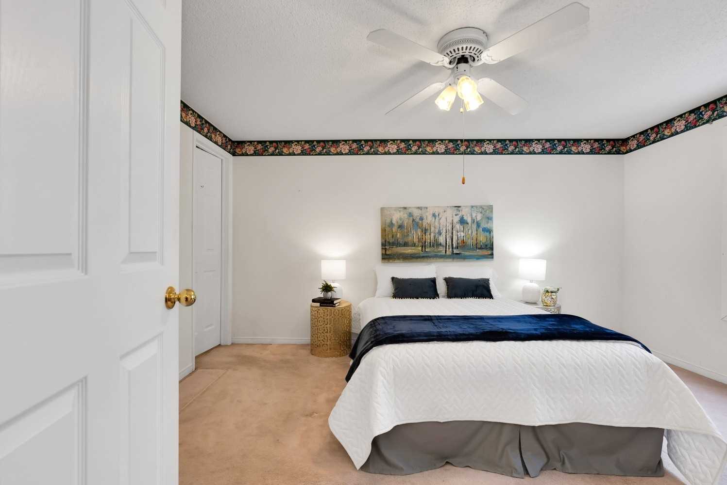 73 Wilmot Tr