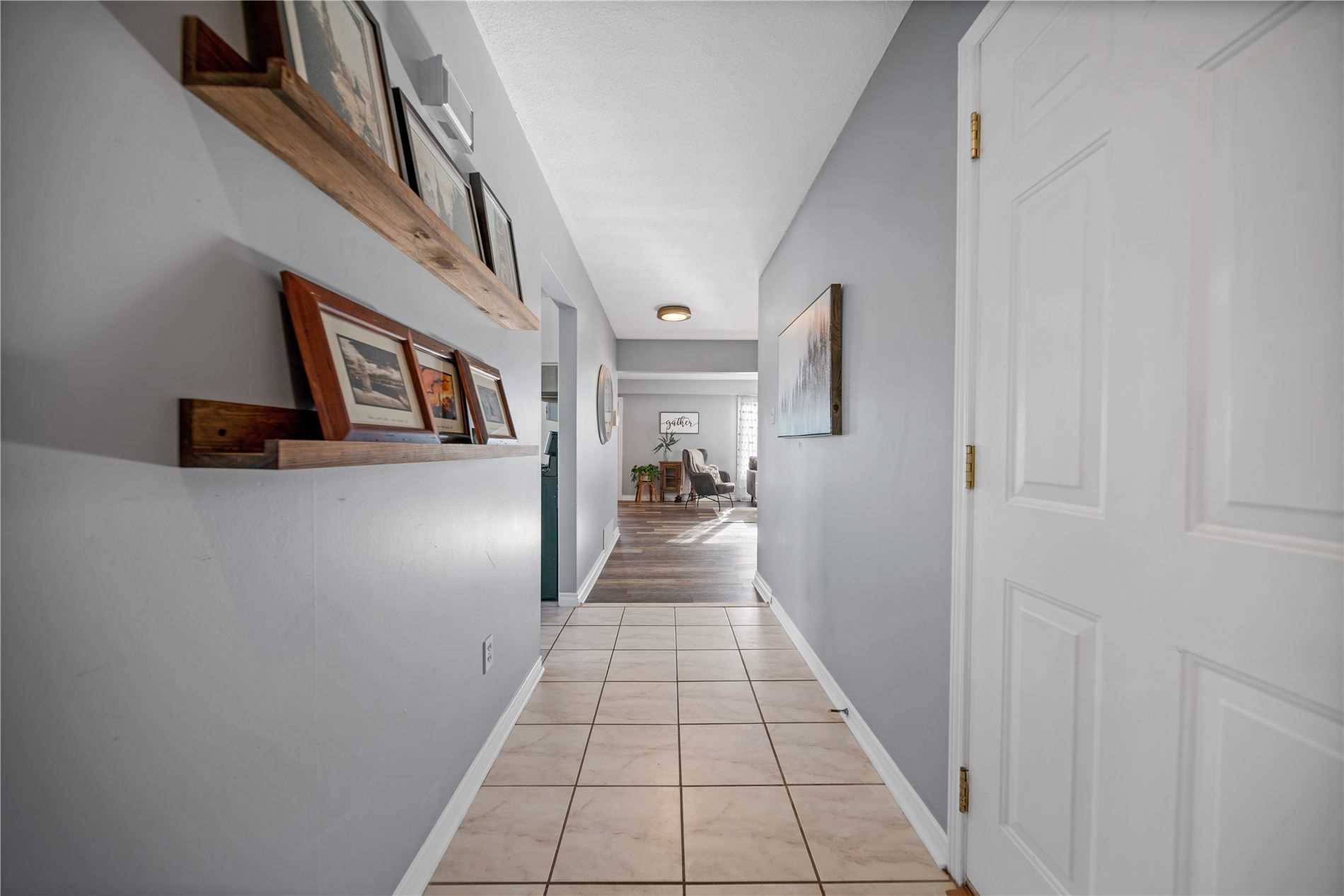 90 Roser Cres