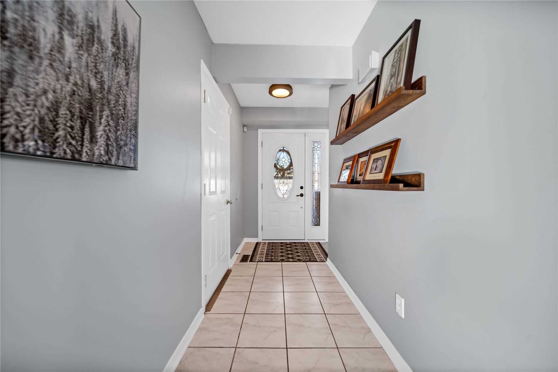 90 Roser Cres