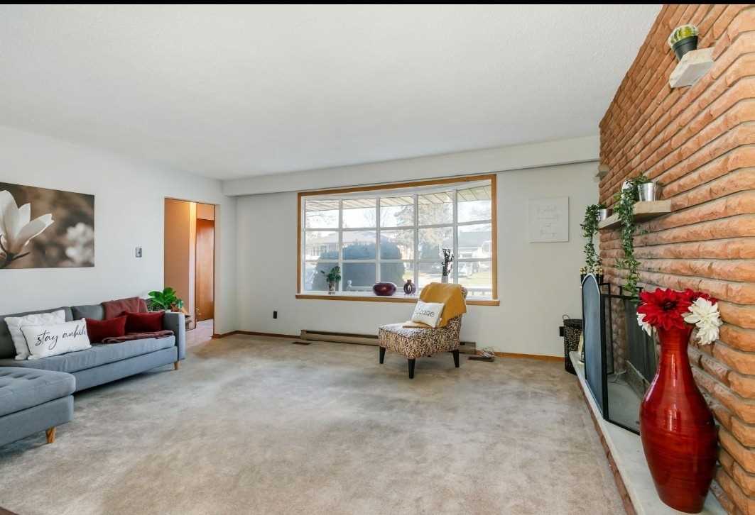 46 Baker Rd