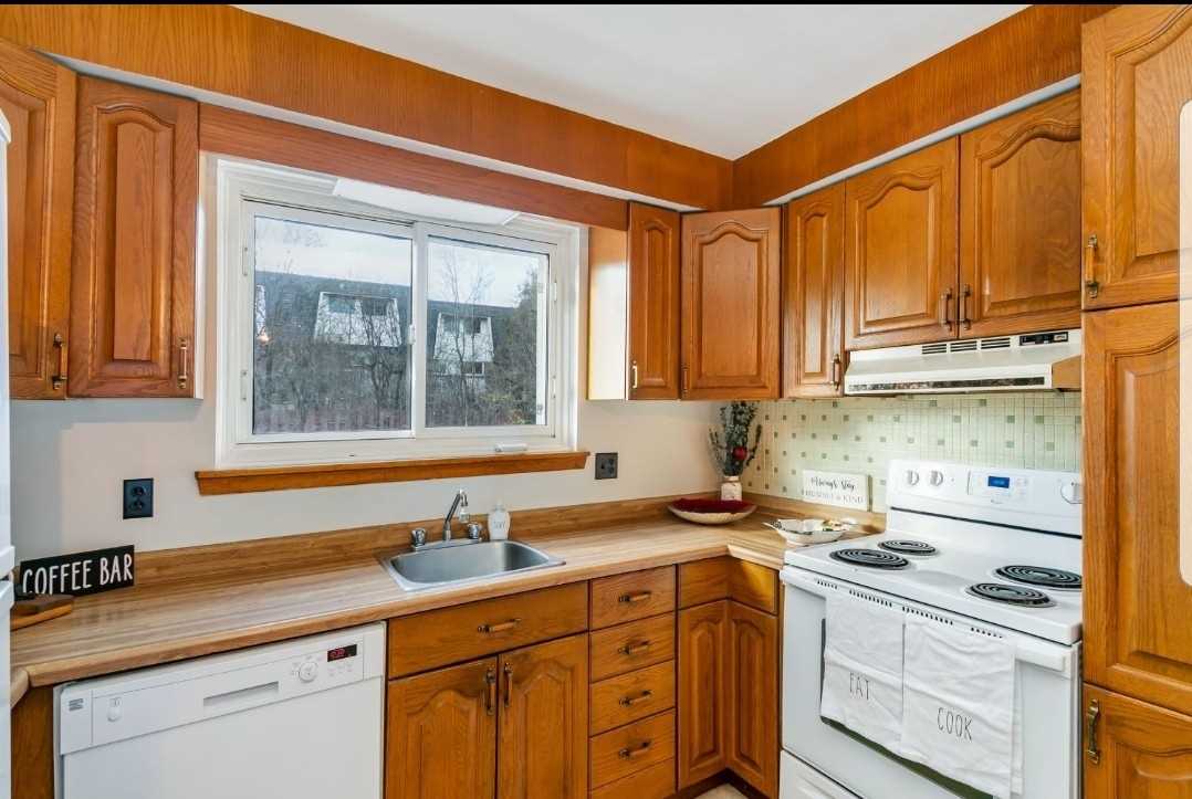 46 Baker Rd