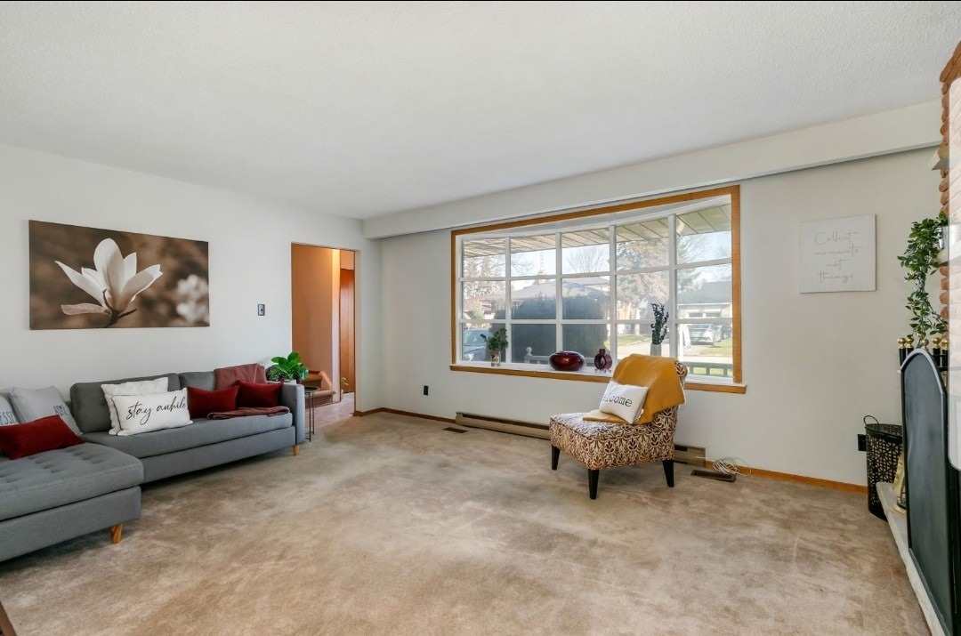 46 Baker Rd