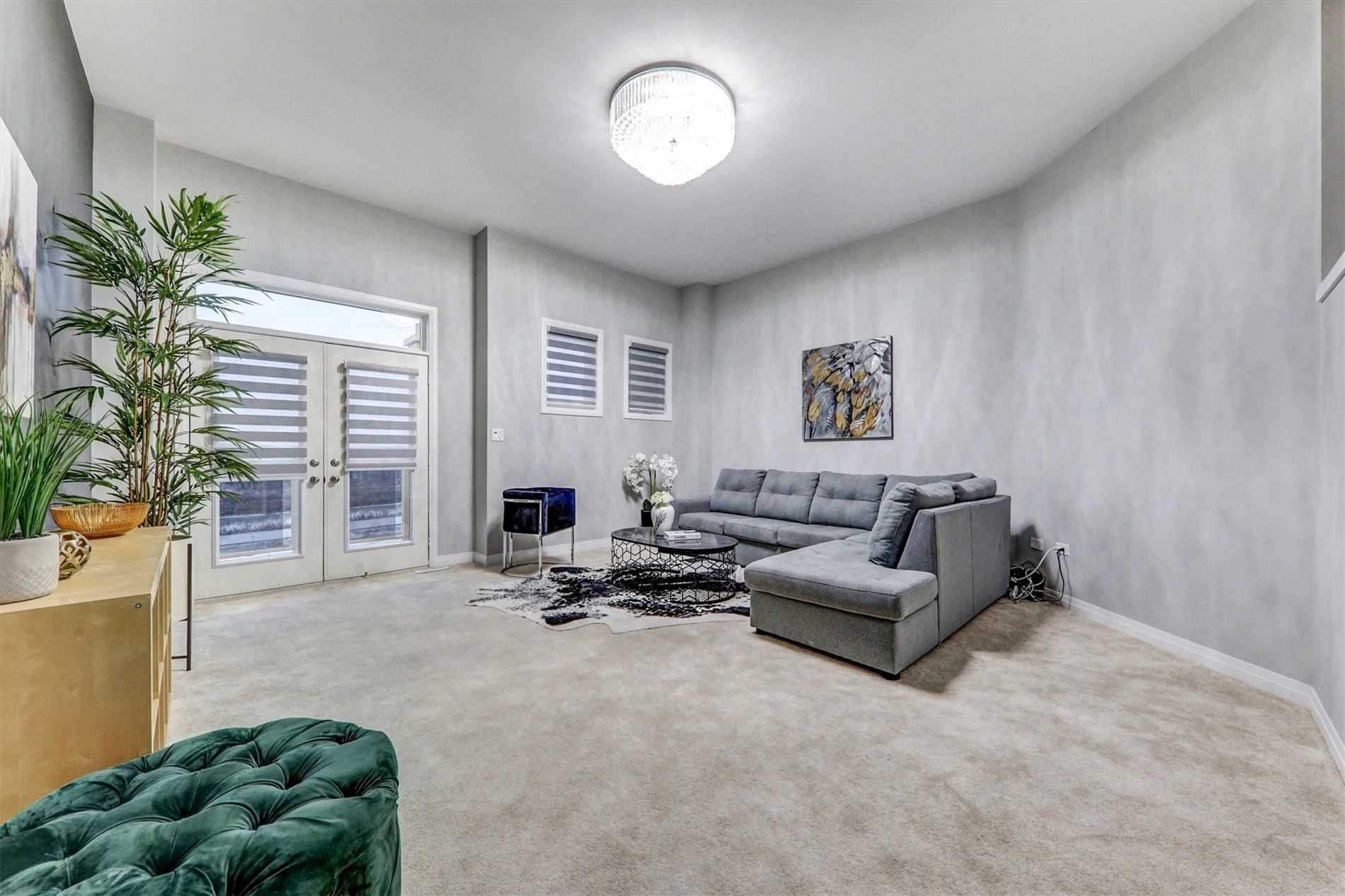 101 East Shore Dr