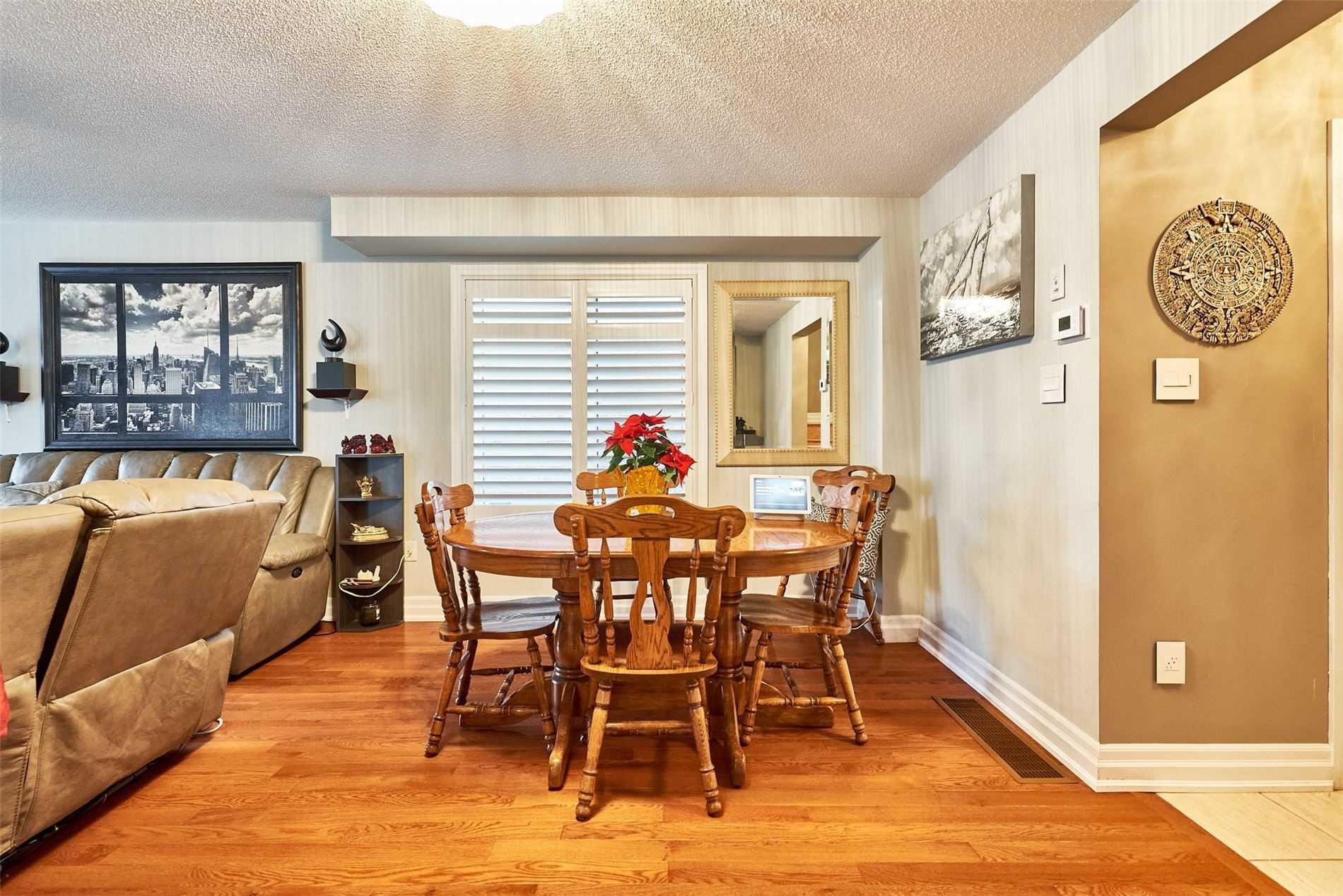 4 Mchugh Rd