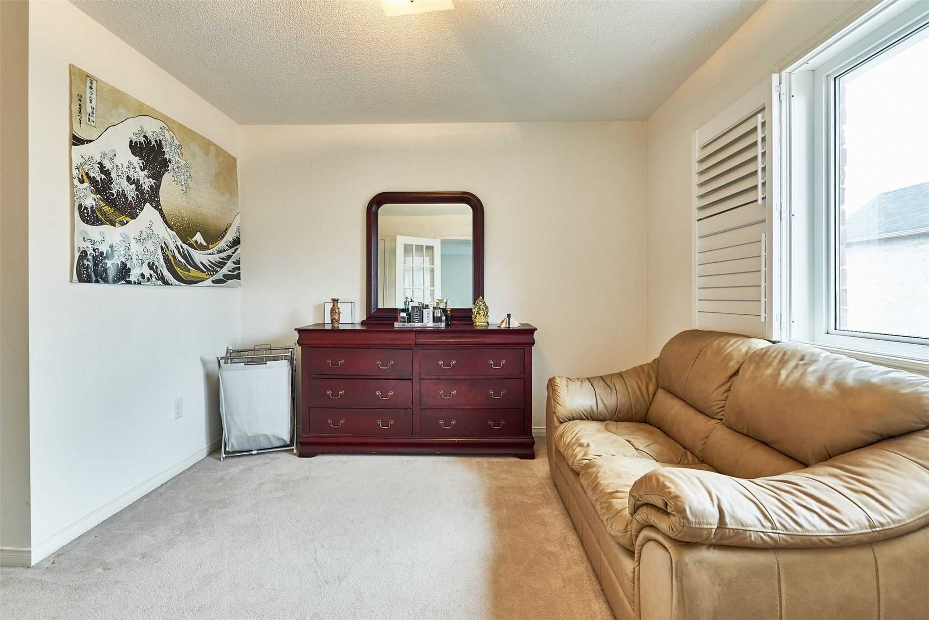 4 Mchugh Rd