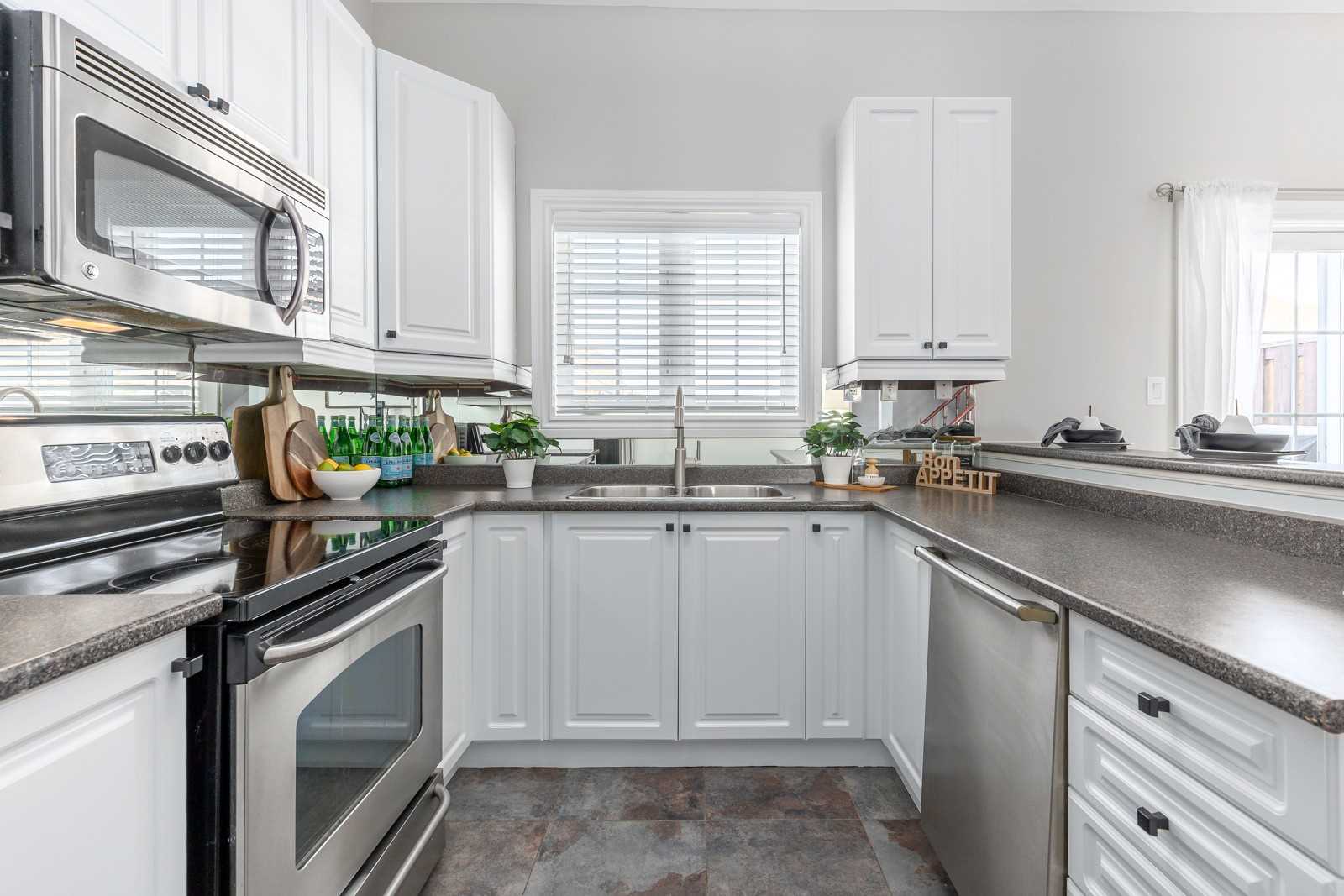 46 Wicker Park Way