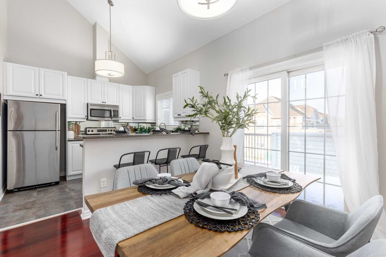 46 Wicker Park Way