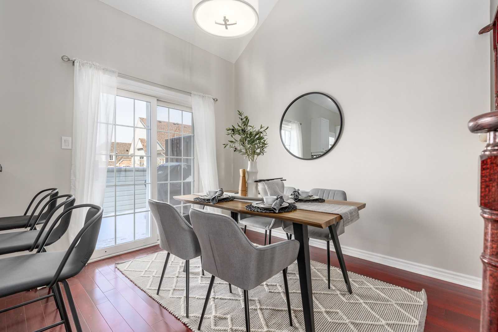 46 Wicker Park Way