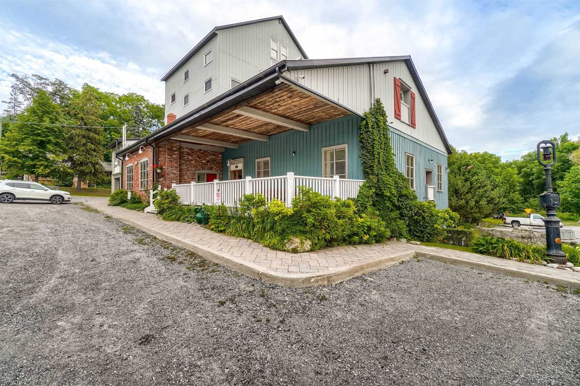 425 Whitevale Rd