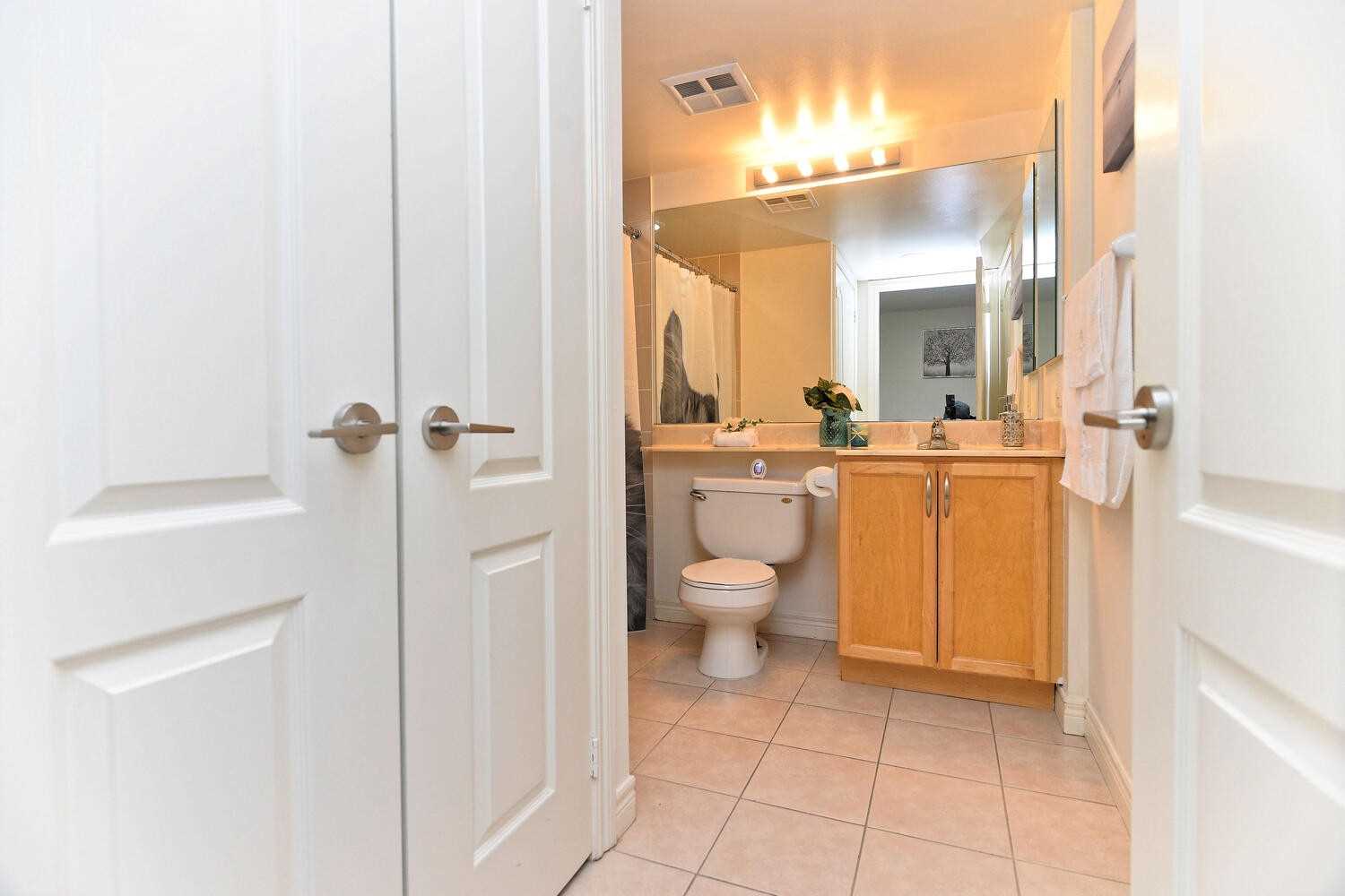 70 Town Centre Crt, #307