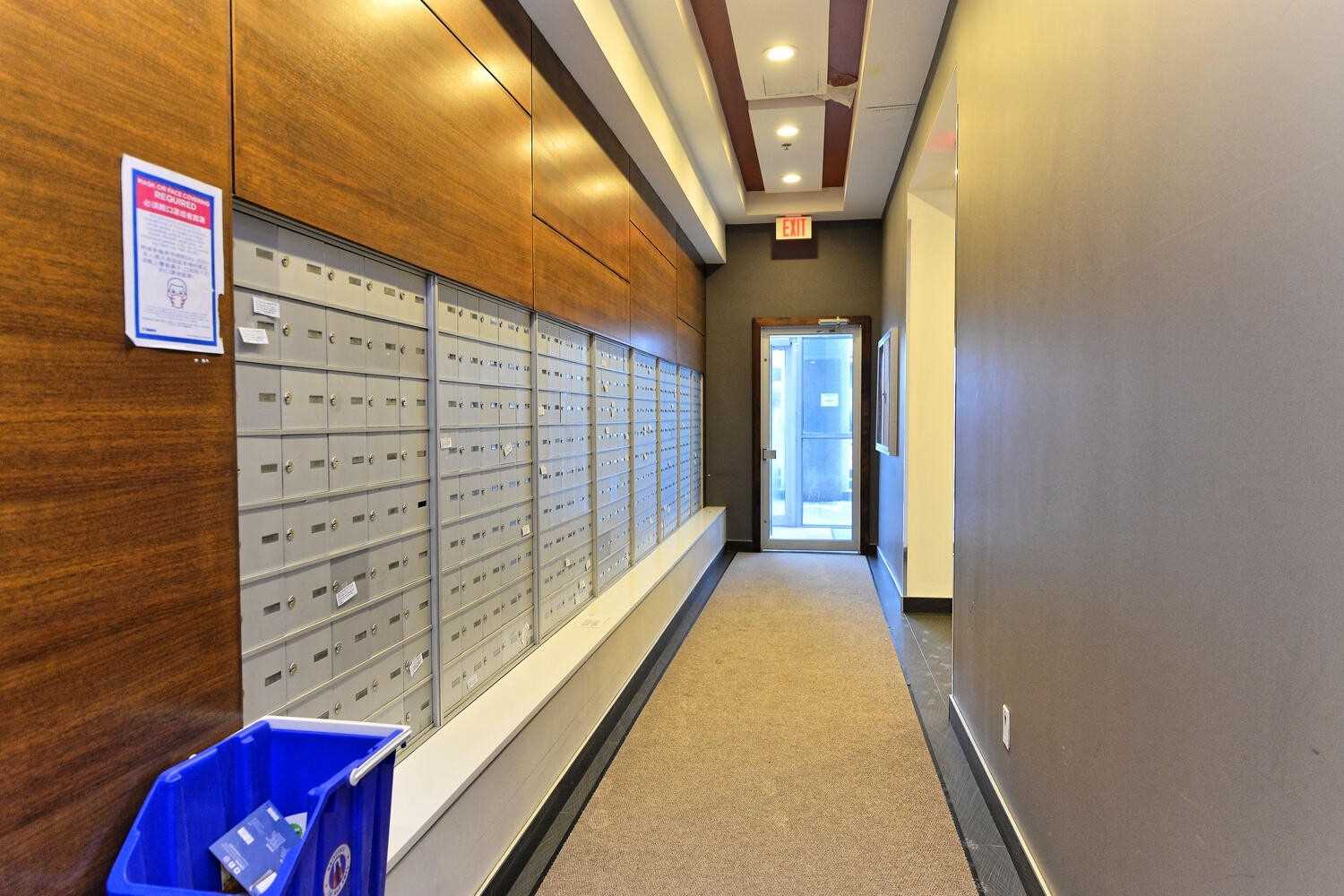 70 Town Centre Crt, #307