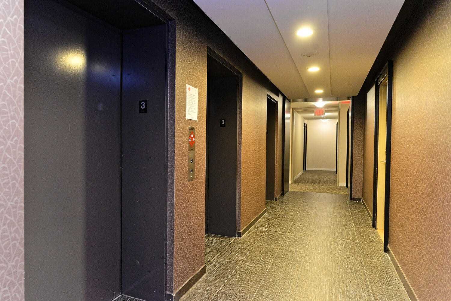 70 Town Centre Crt, #307