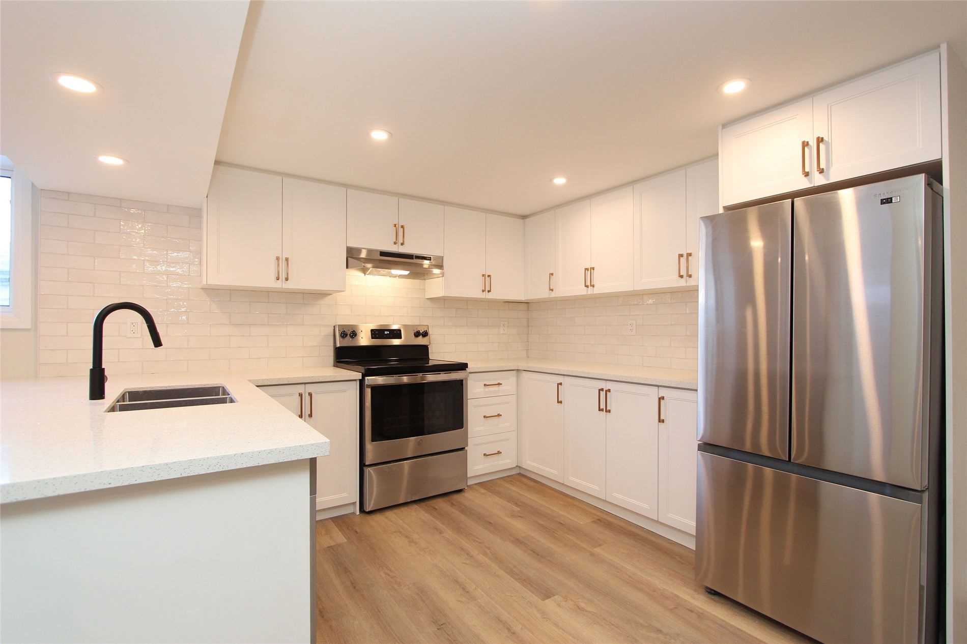 Listing E5478095 - Large Photo # 6