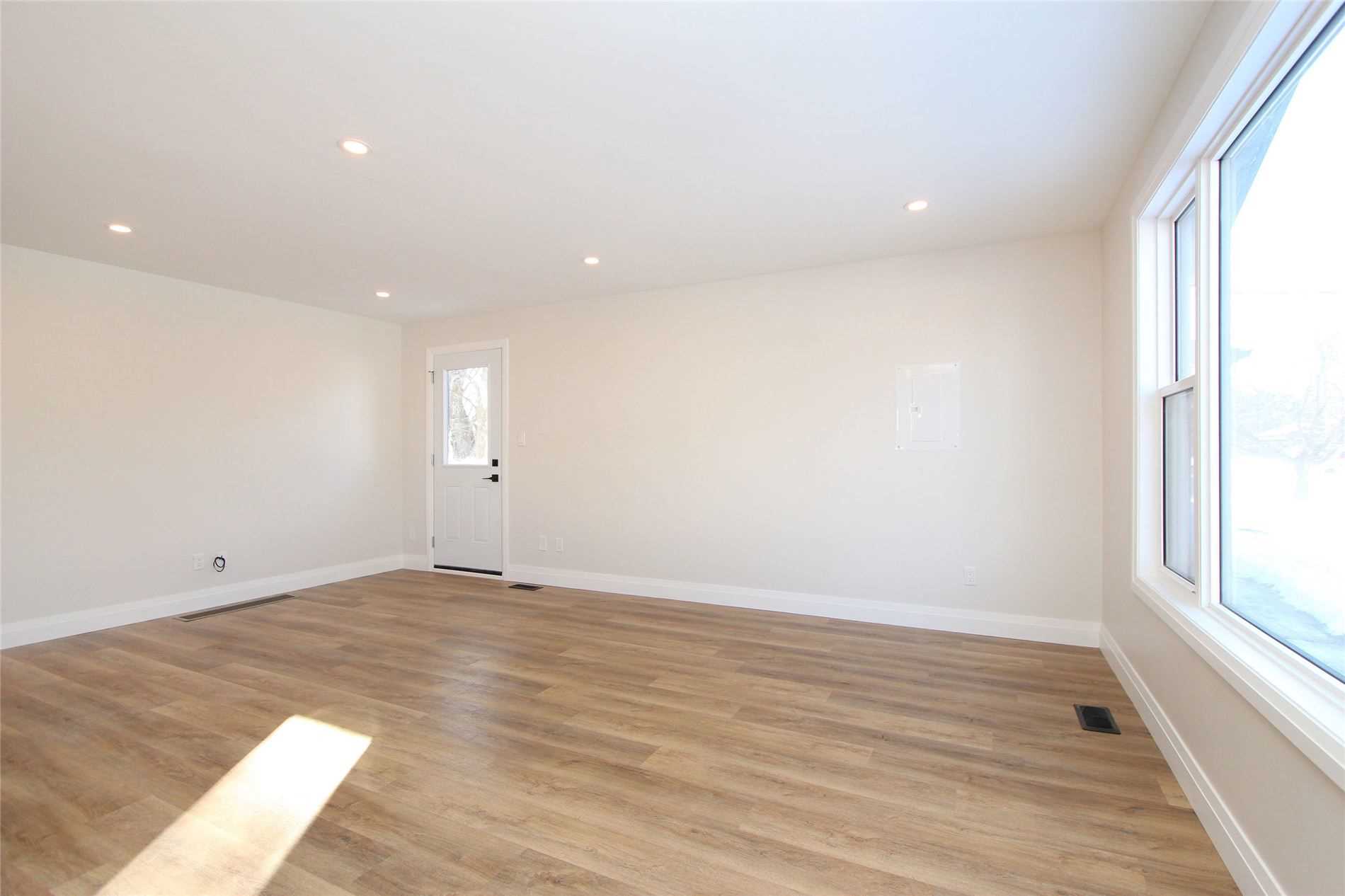 Listing E5478117 - Large Photo # 11