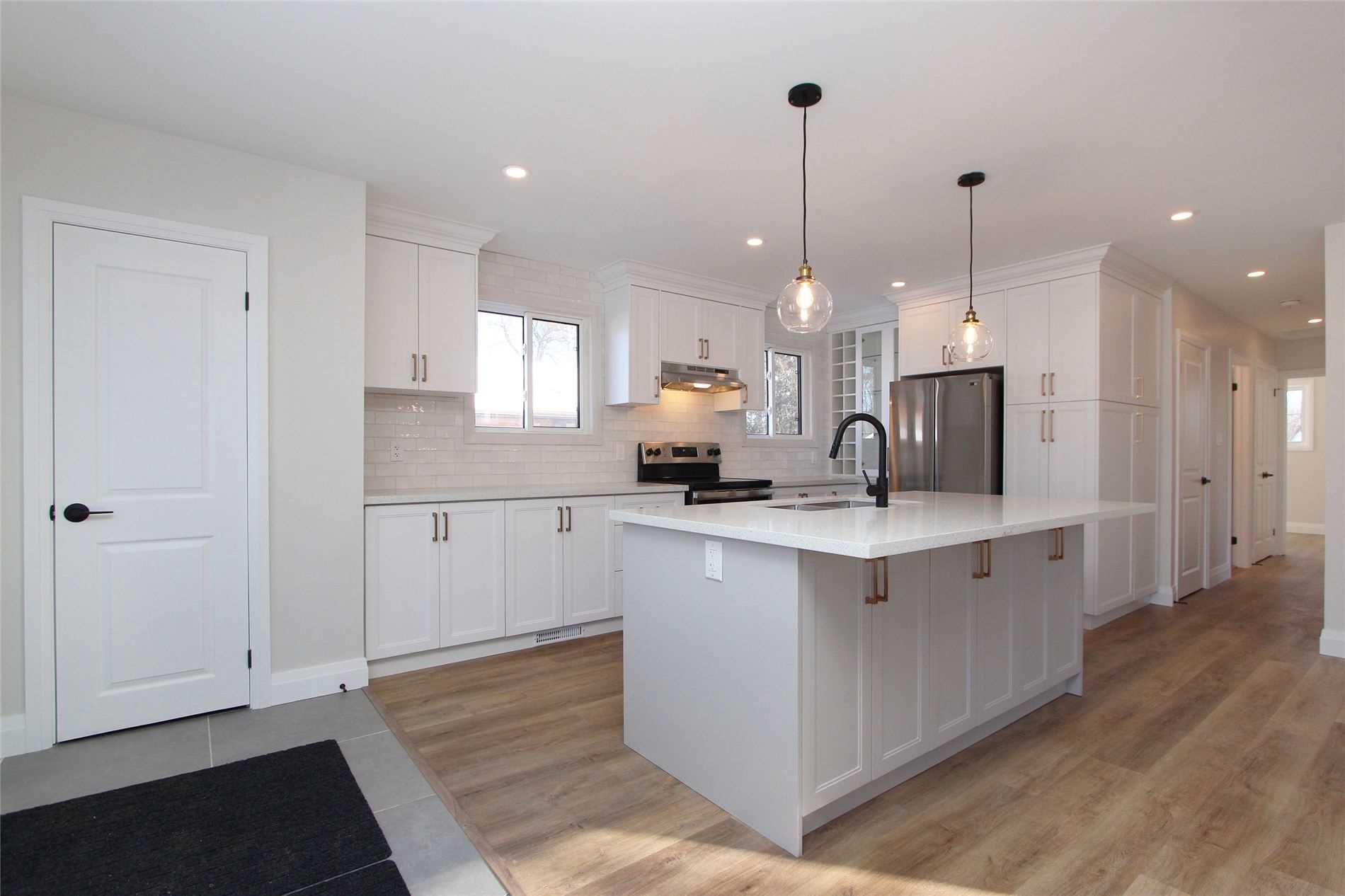 Listing E5478117 - Large Photo # 3