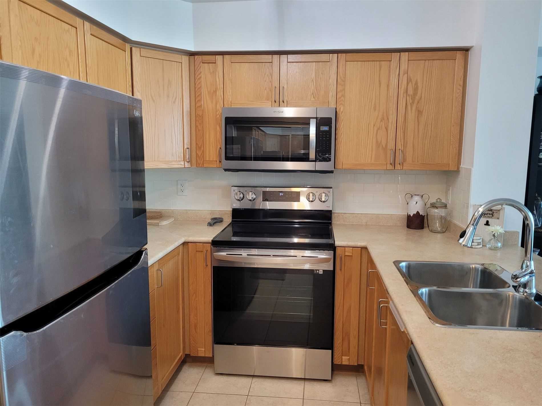 1600 Charles St, #710