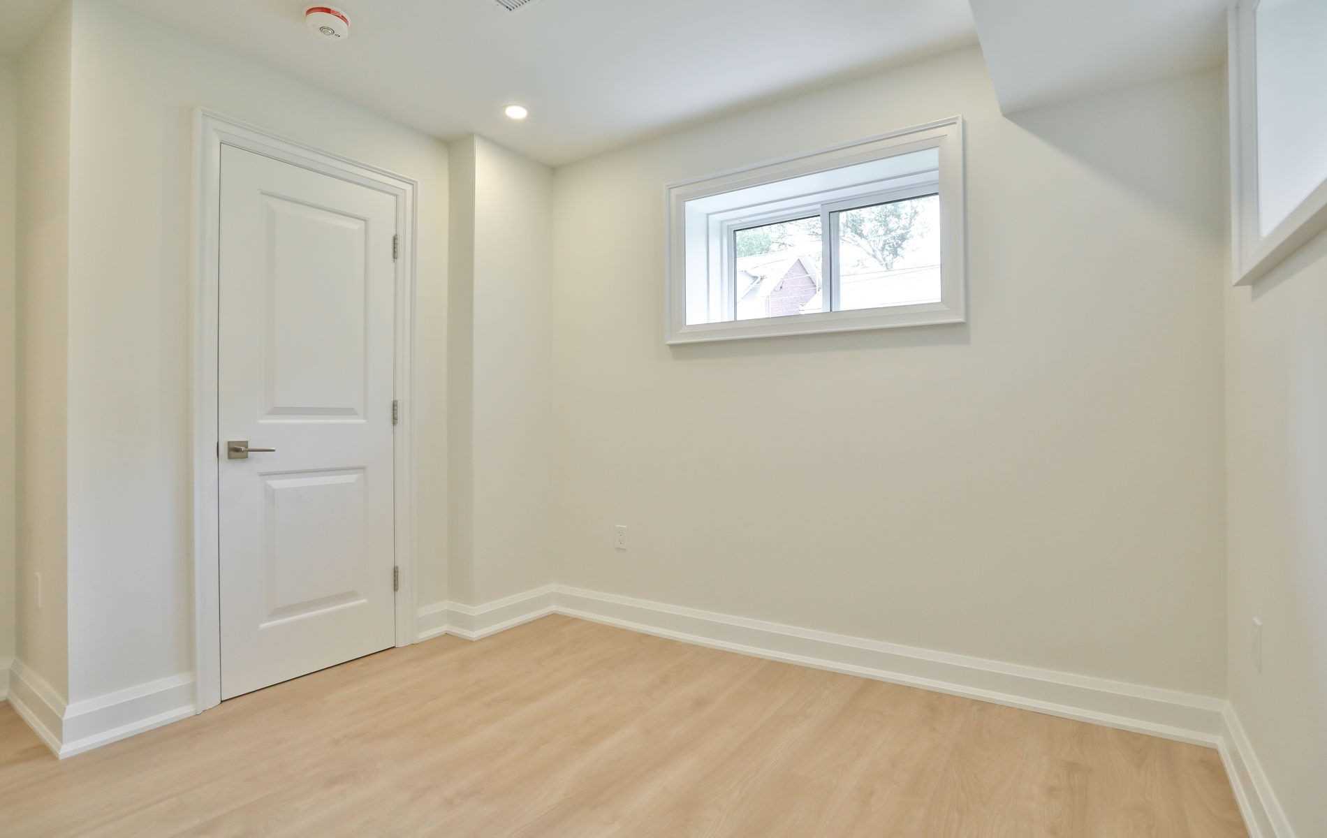 Listing E5479468 - Large Photo # 31