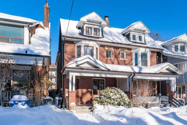 18 Millbrook Cres, Toronto