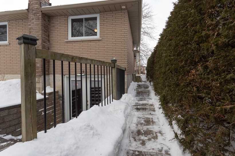 31 Strike Ave