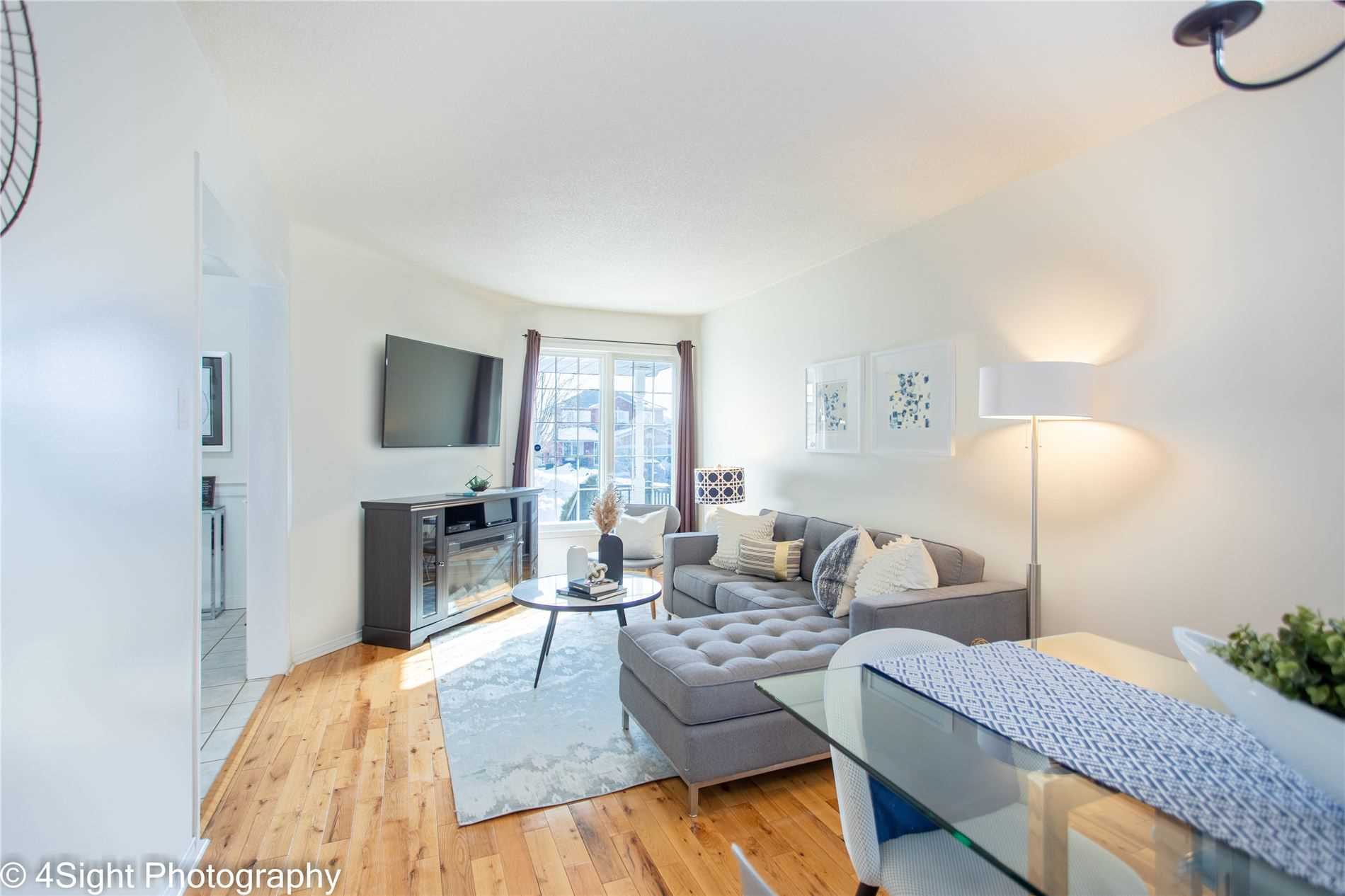 10 Bonnycastle Dr