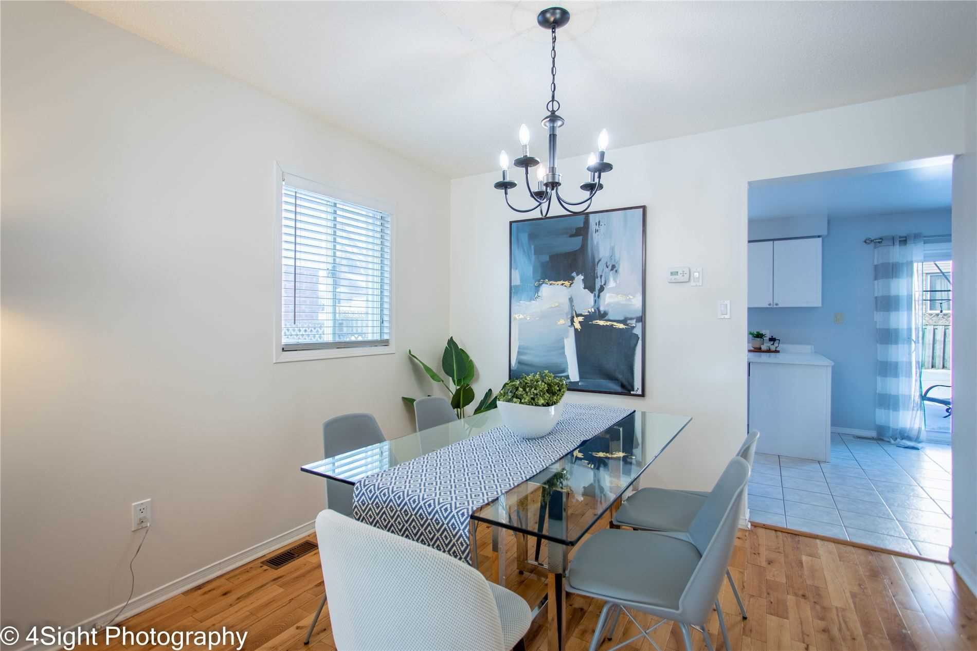 10 Bonnycastle Dr