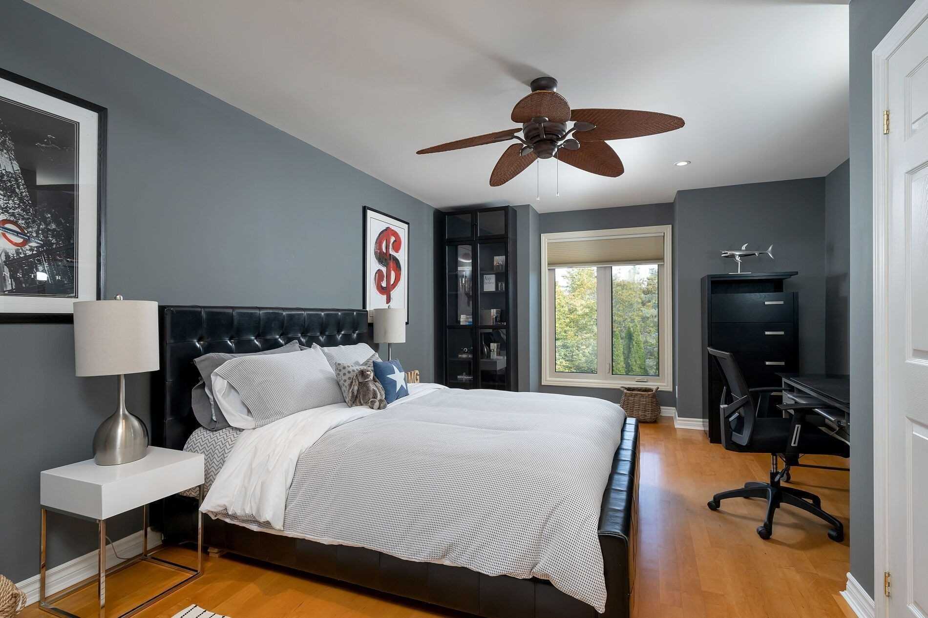 445 Townline Rd W