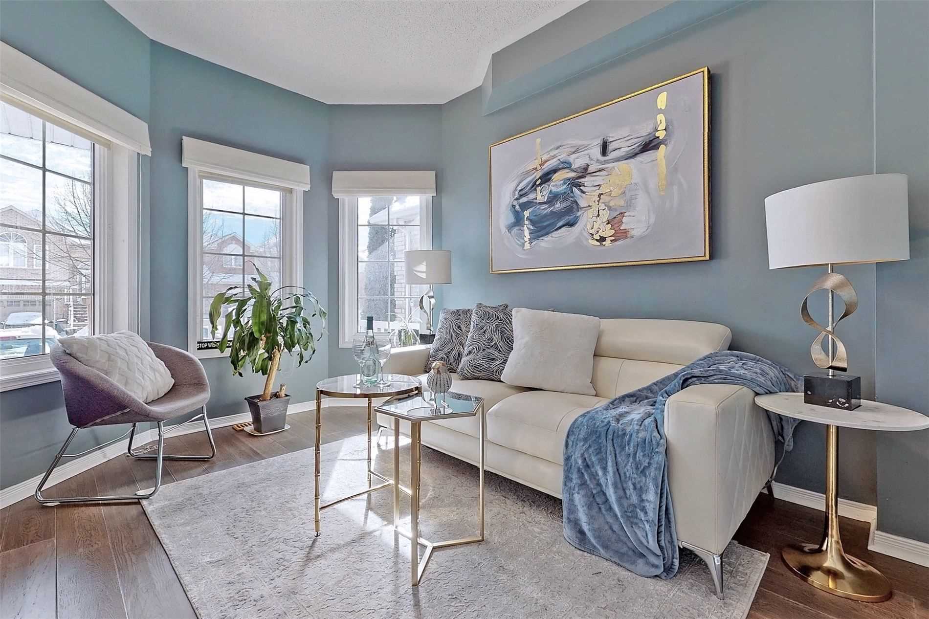 40 Marchwood Cres