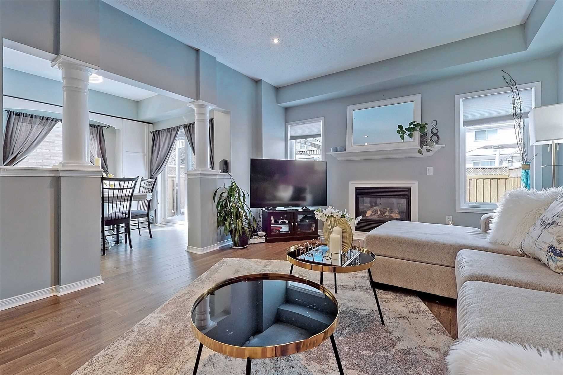 40 Marchwood Cres