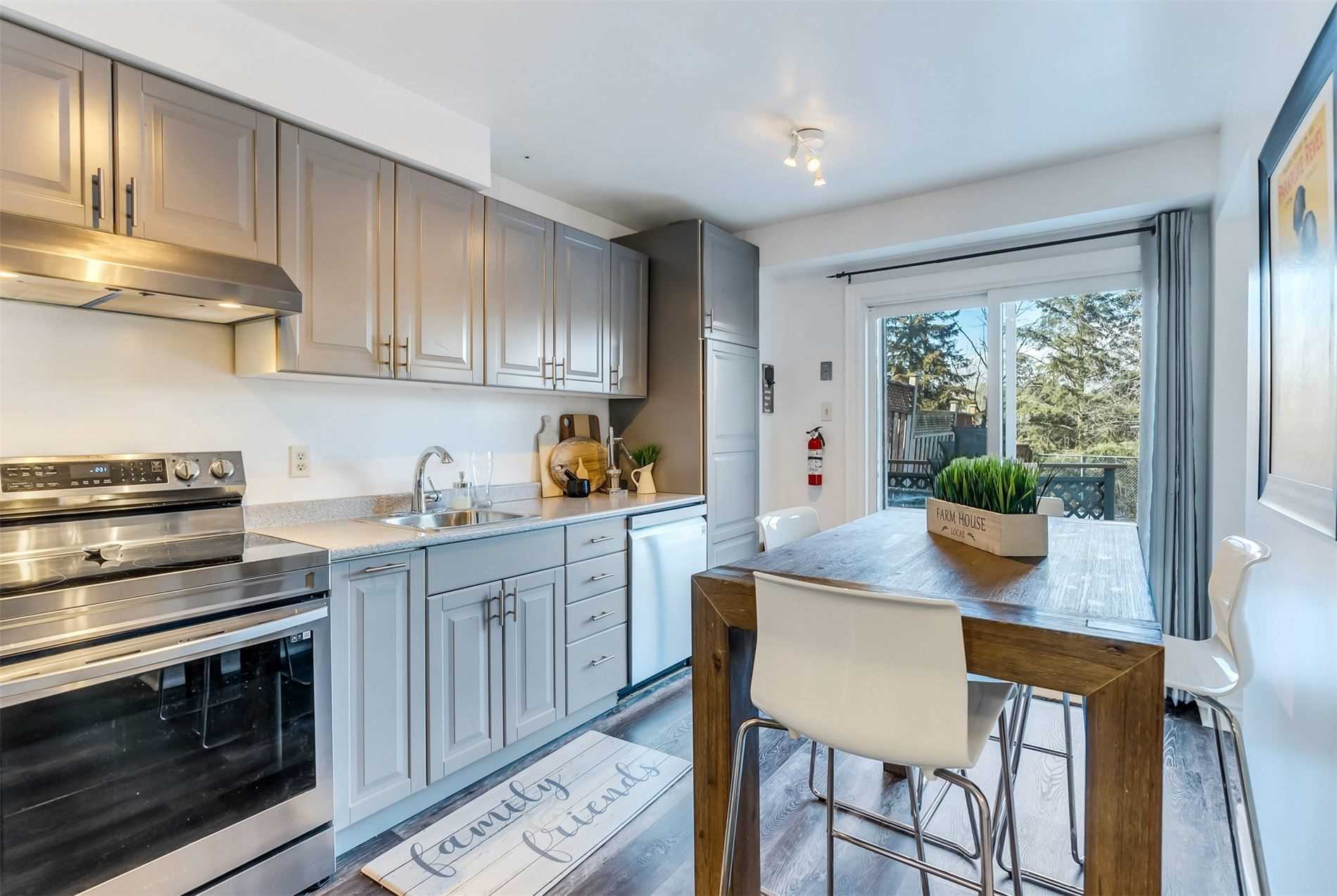 143 Galbraith Crt