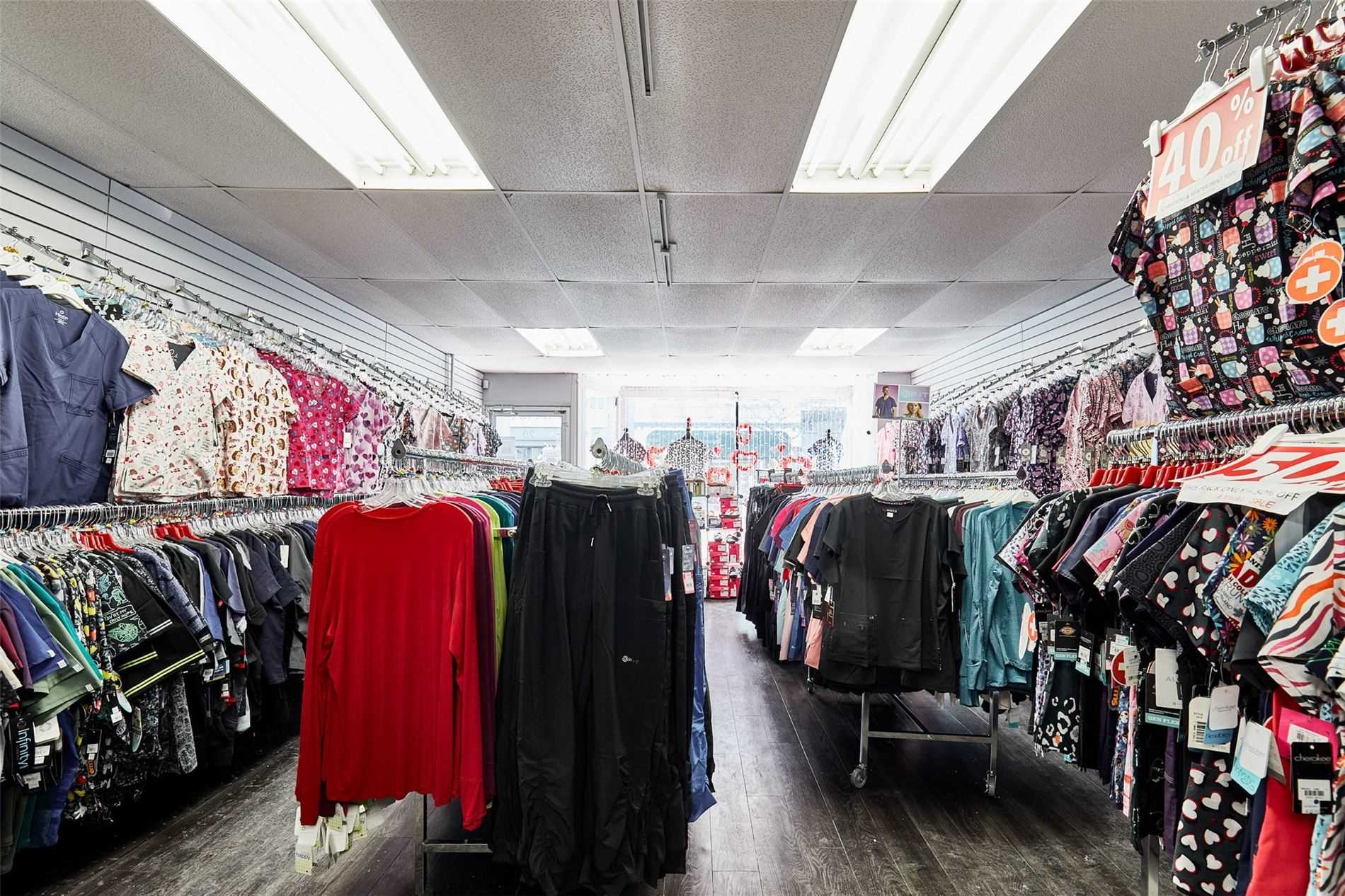 20-30 King St W