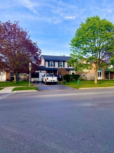 899 Finley Ave