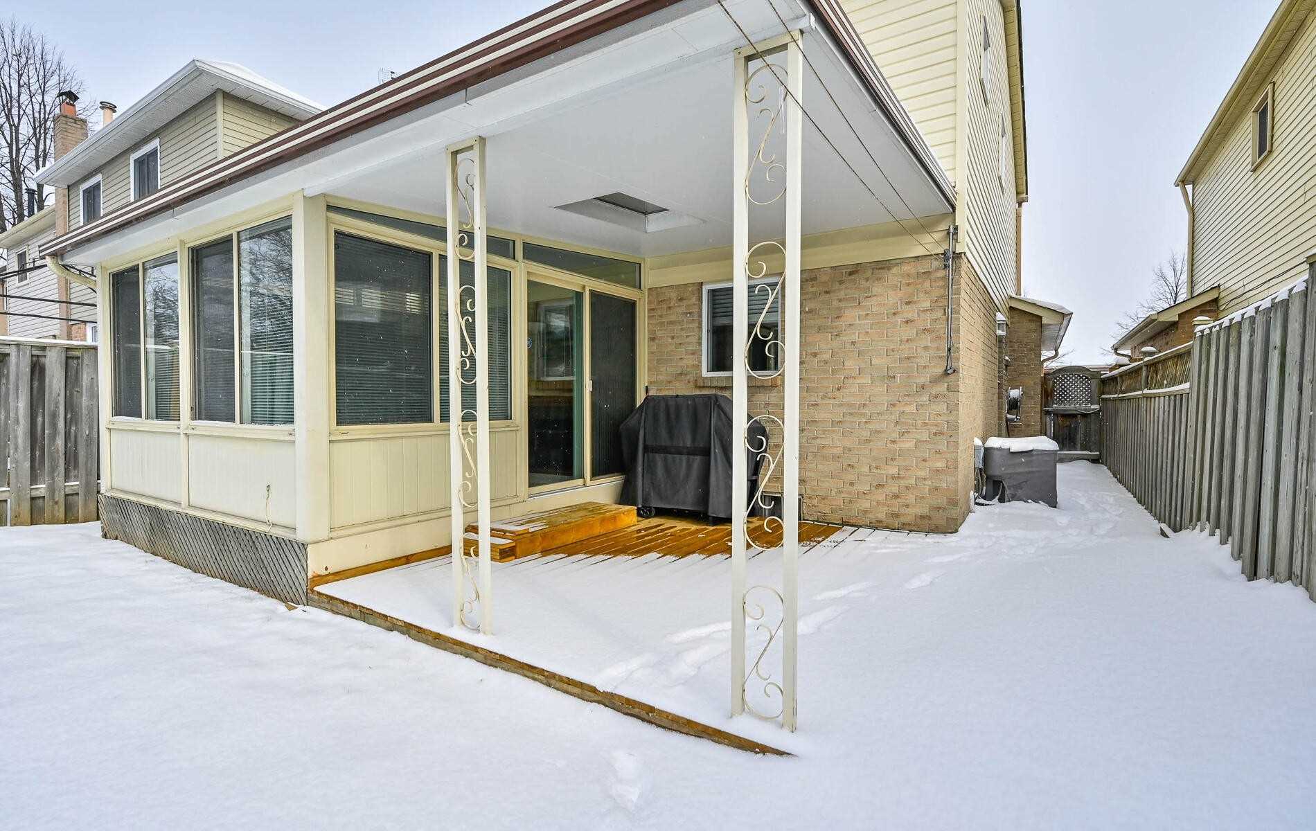 47 Gilmour Dr