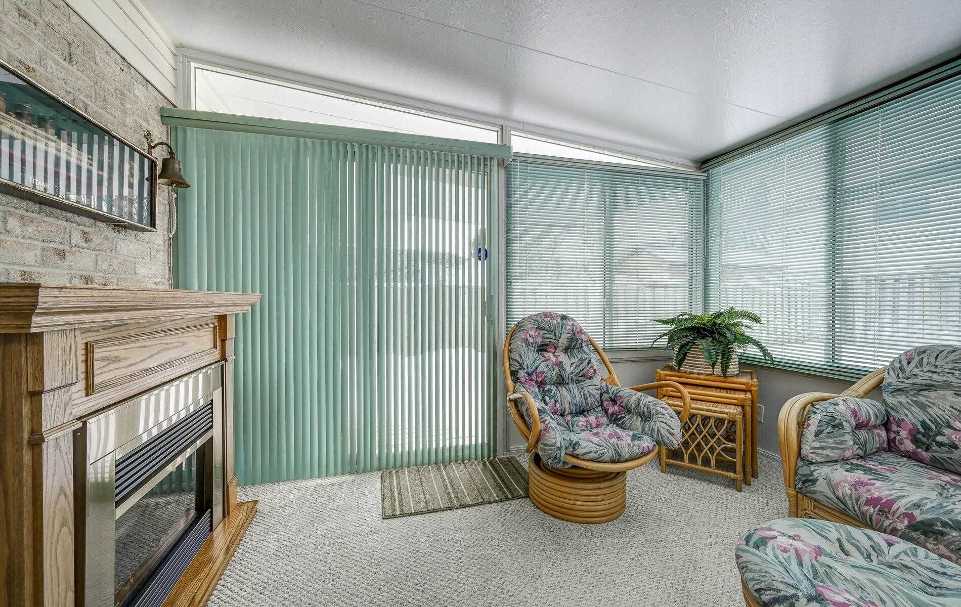 47 Gilmour Dr