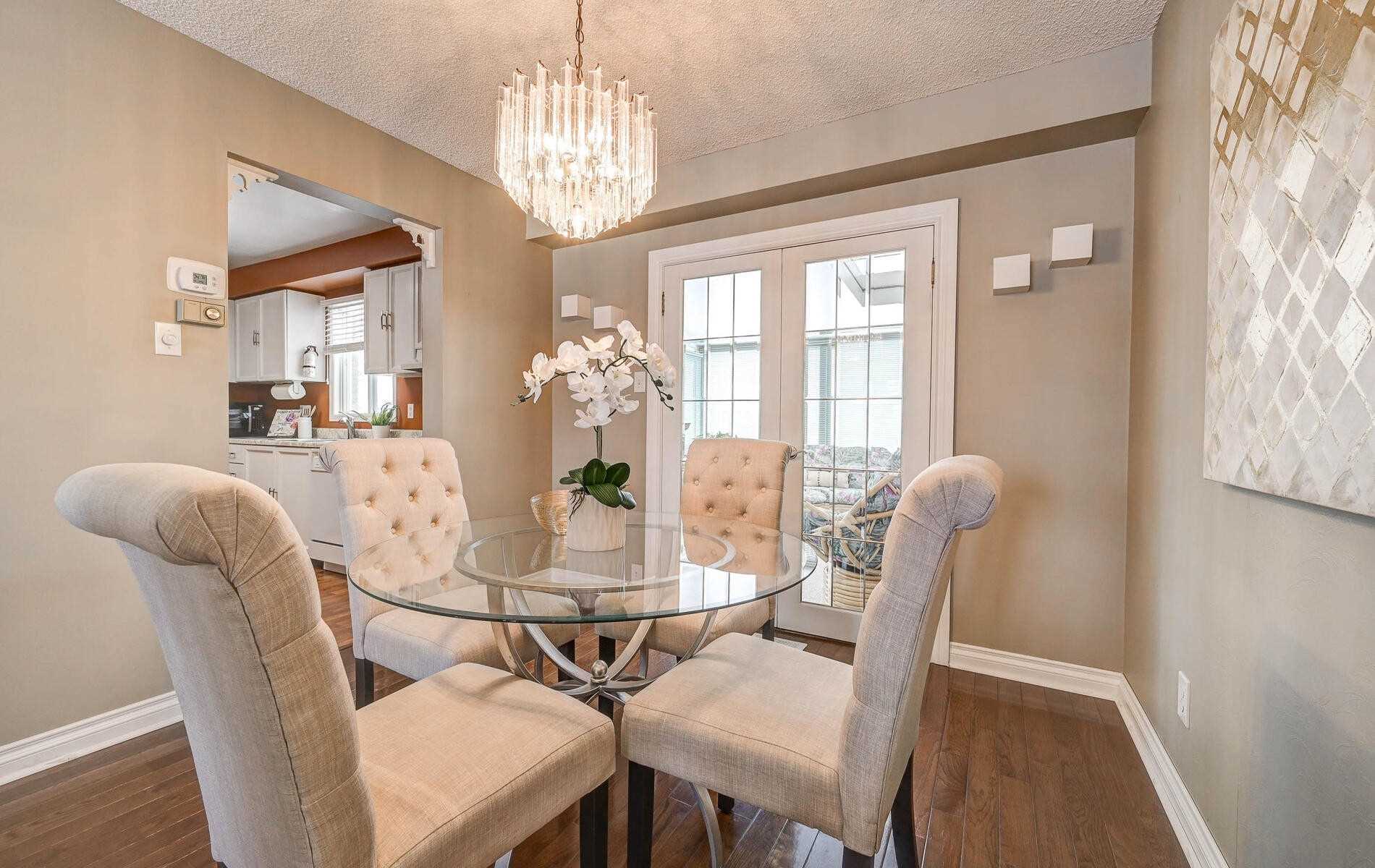 47 Gilmour Dr