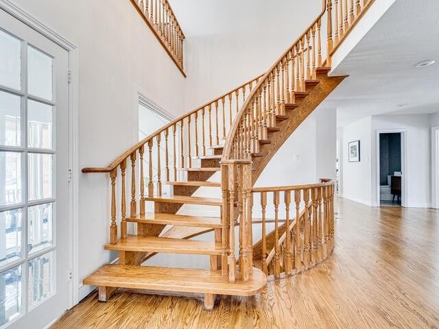 12 Stornoway Crt