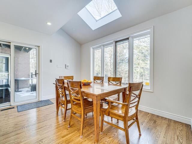 12 Stornoway Crt