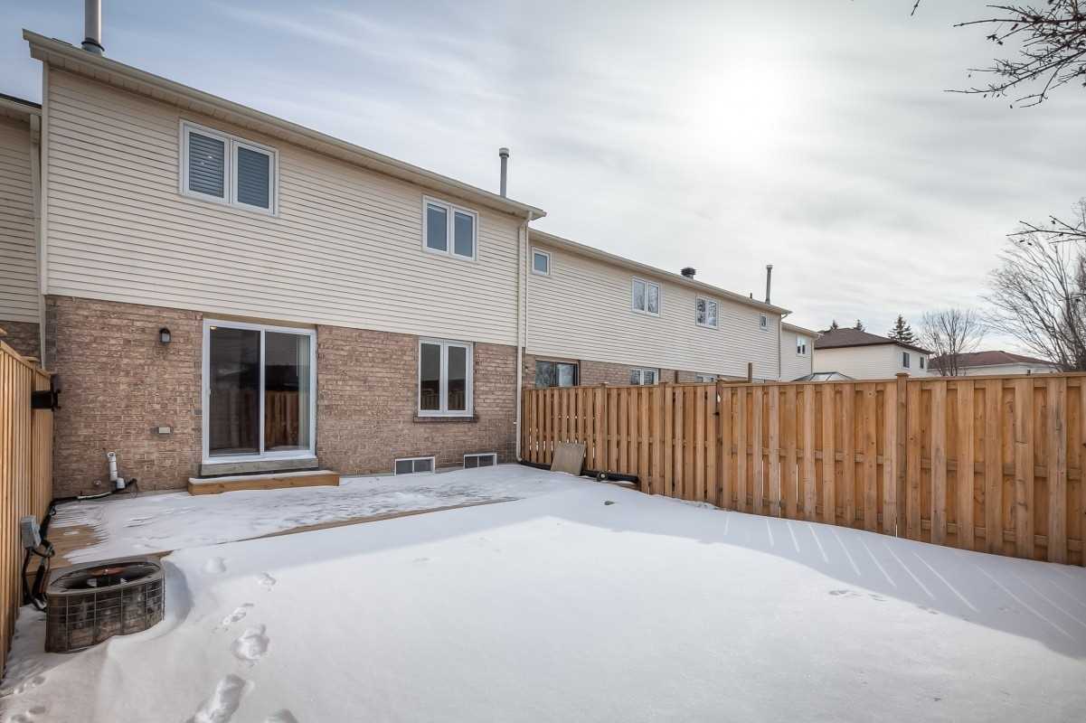 77 Stuart Rd
