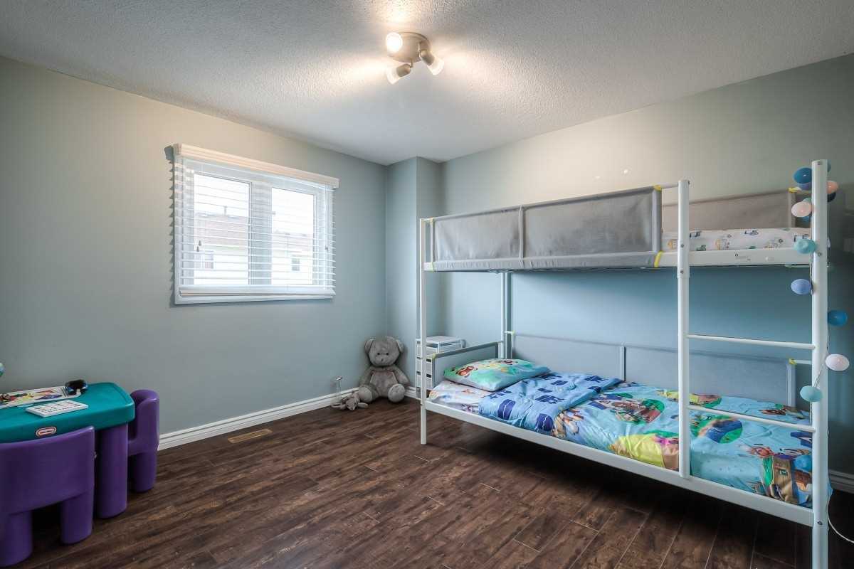 77 Stuart Rd