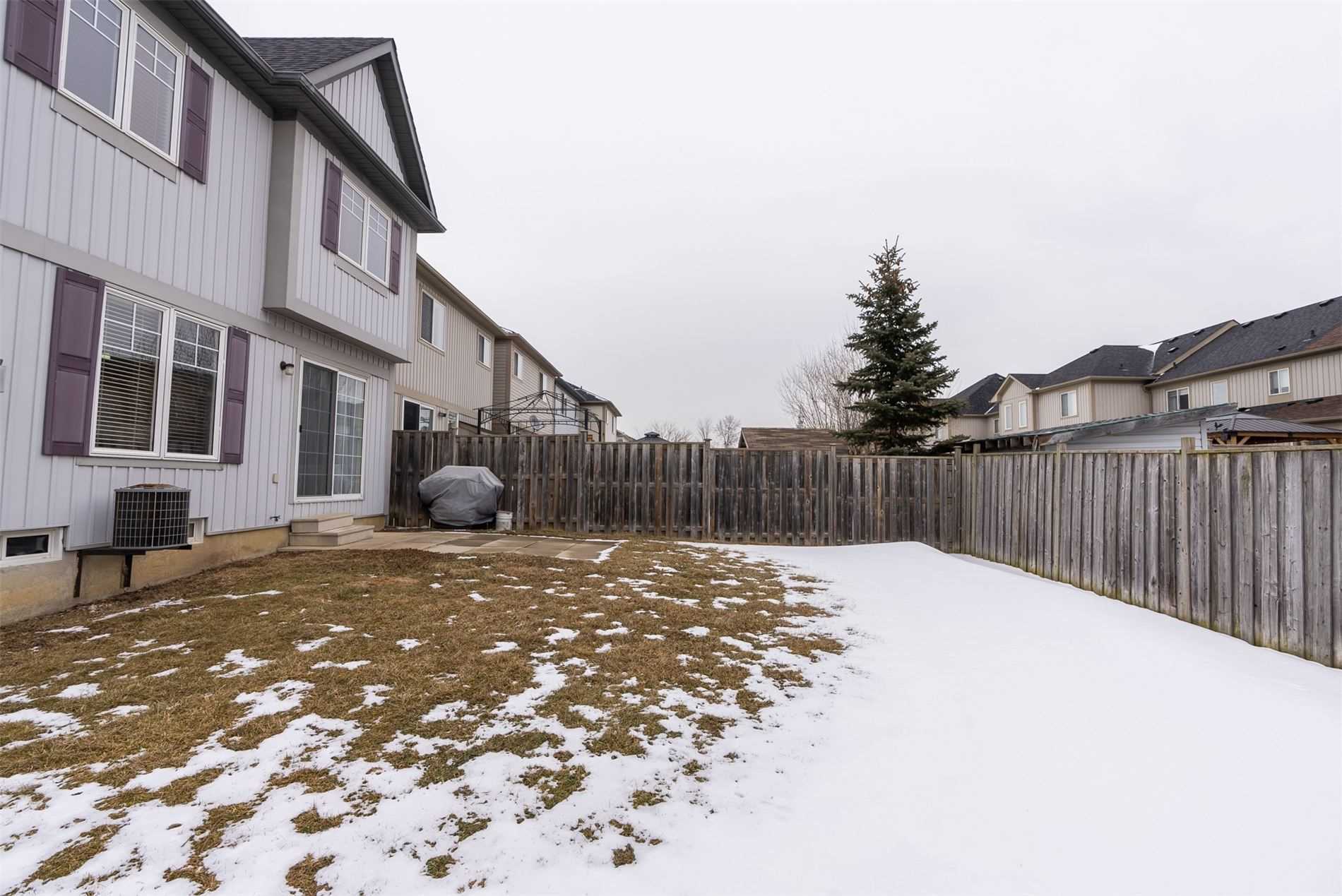 60 Haverhill Cres
