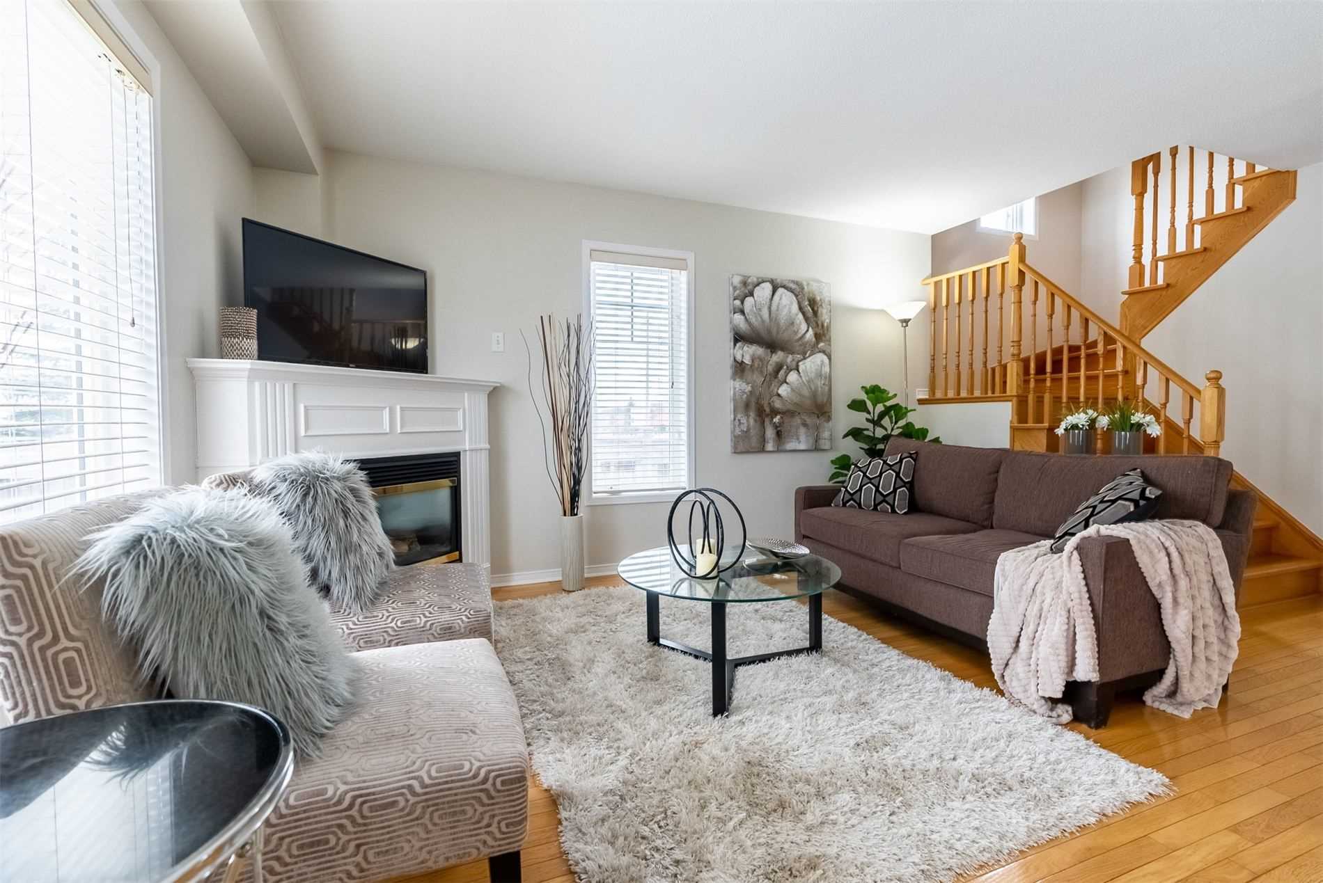 60 Haverhill Cres