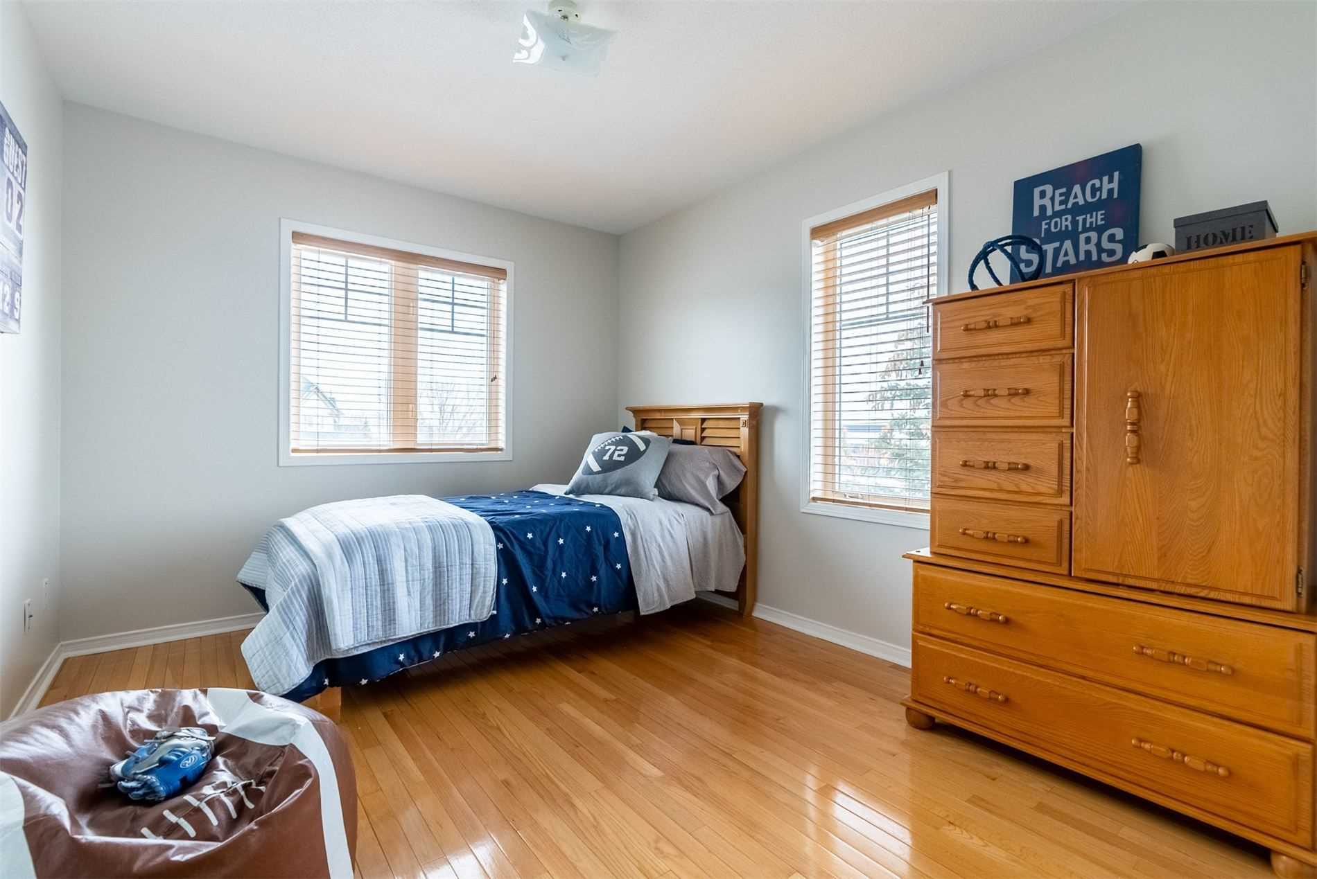 60 Haverhill Cres