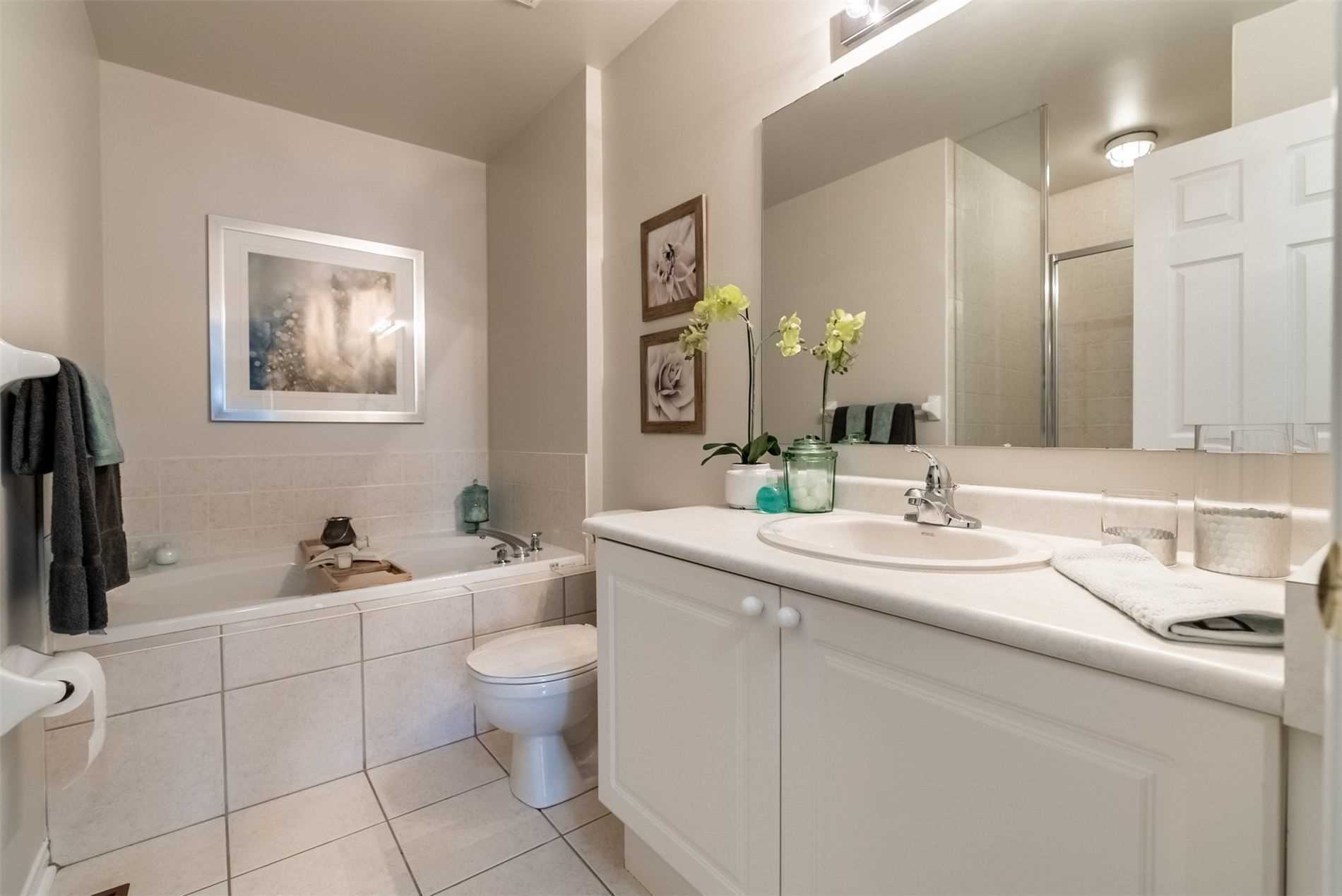 60 Haverhill Cres
