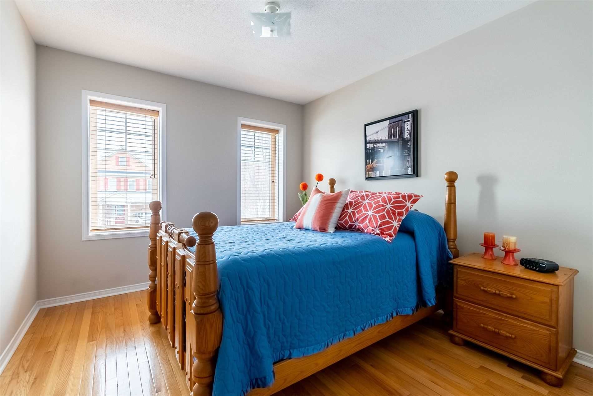 60 Haverhill Cres