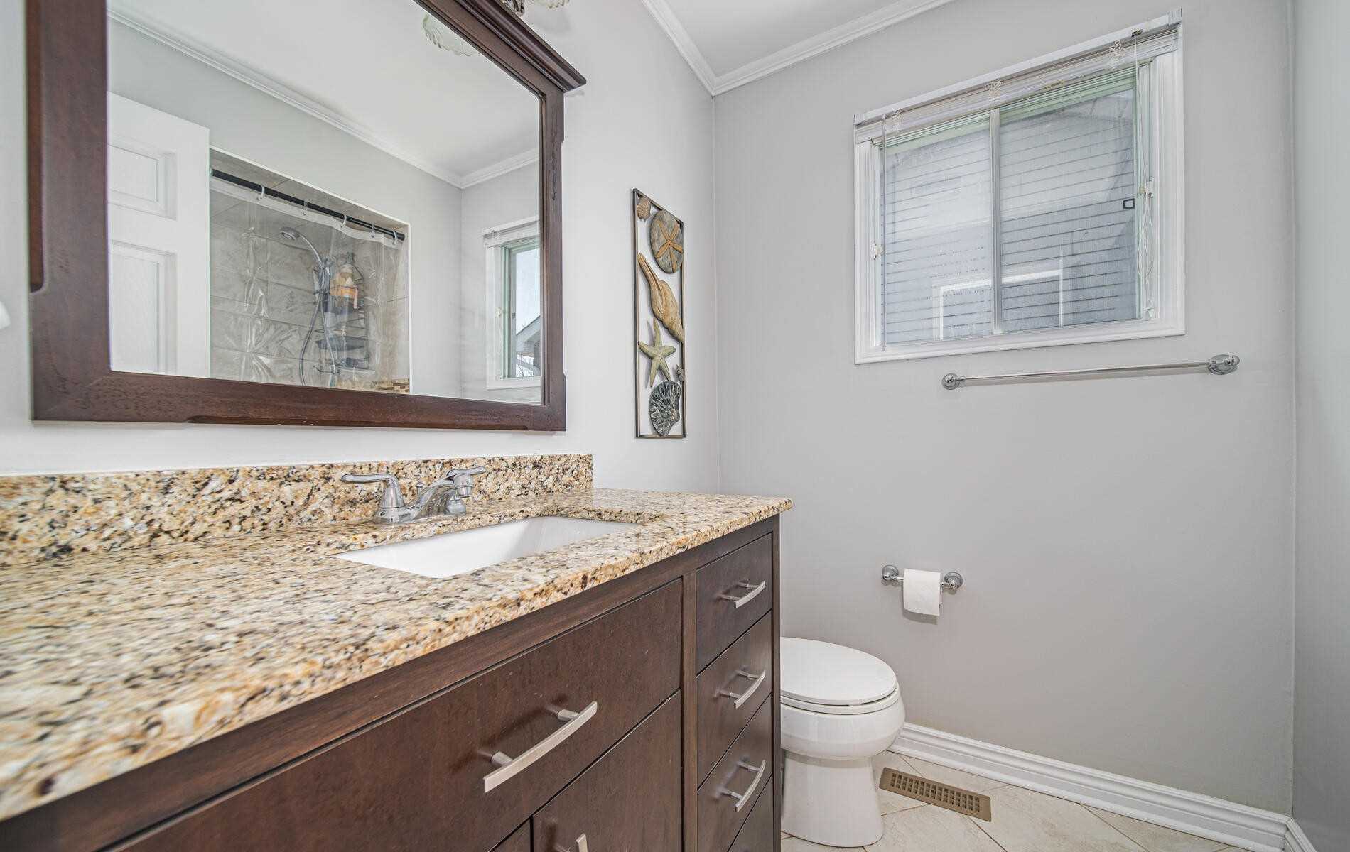 36 Stanford Cres