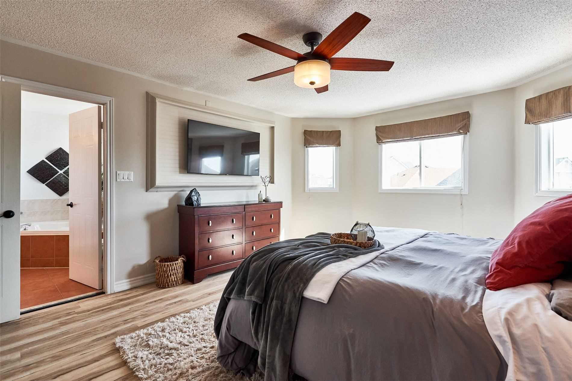 Listing E5522175 - Large Photo # 21