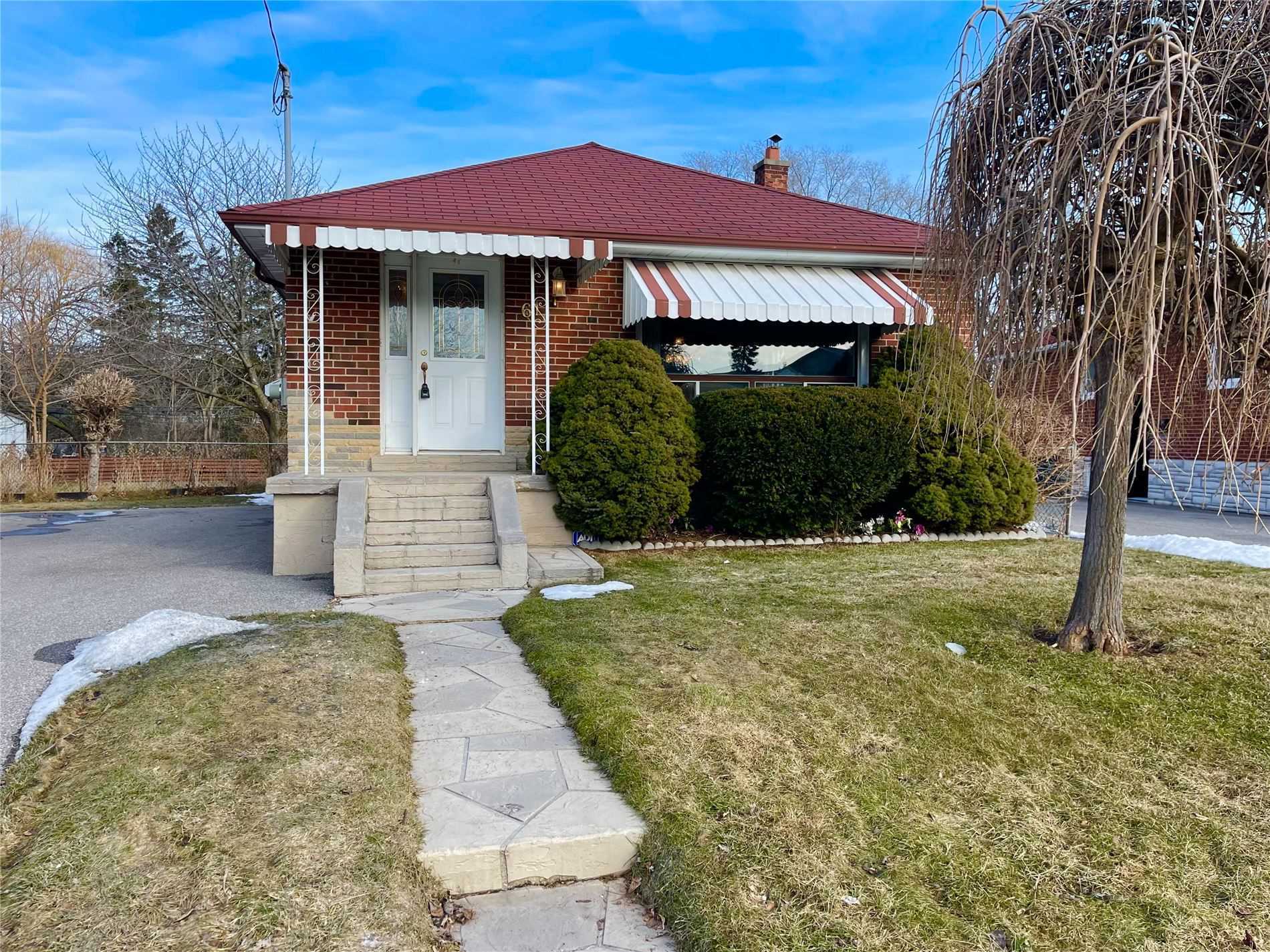 61 Lynvalley Cres