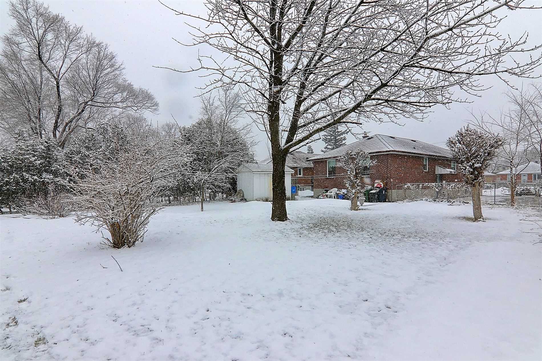61 Lynvalley Cres