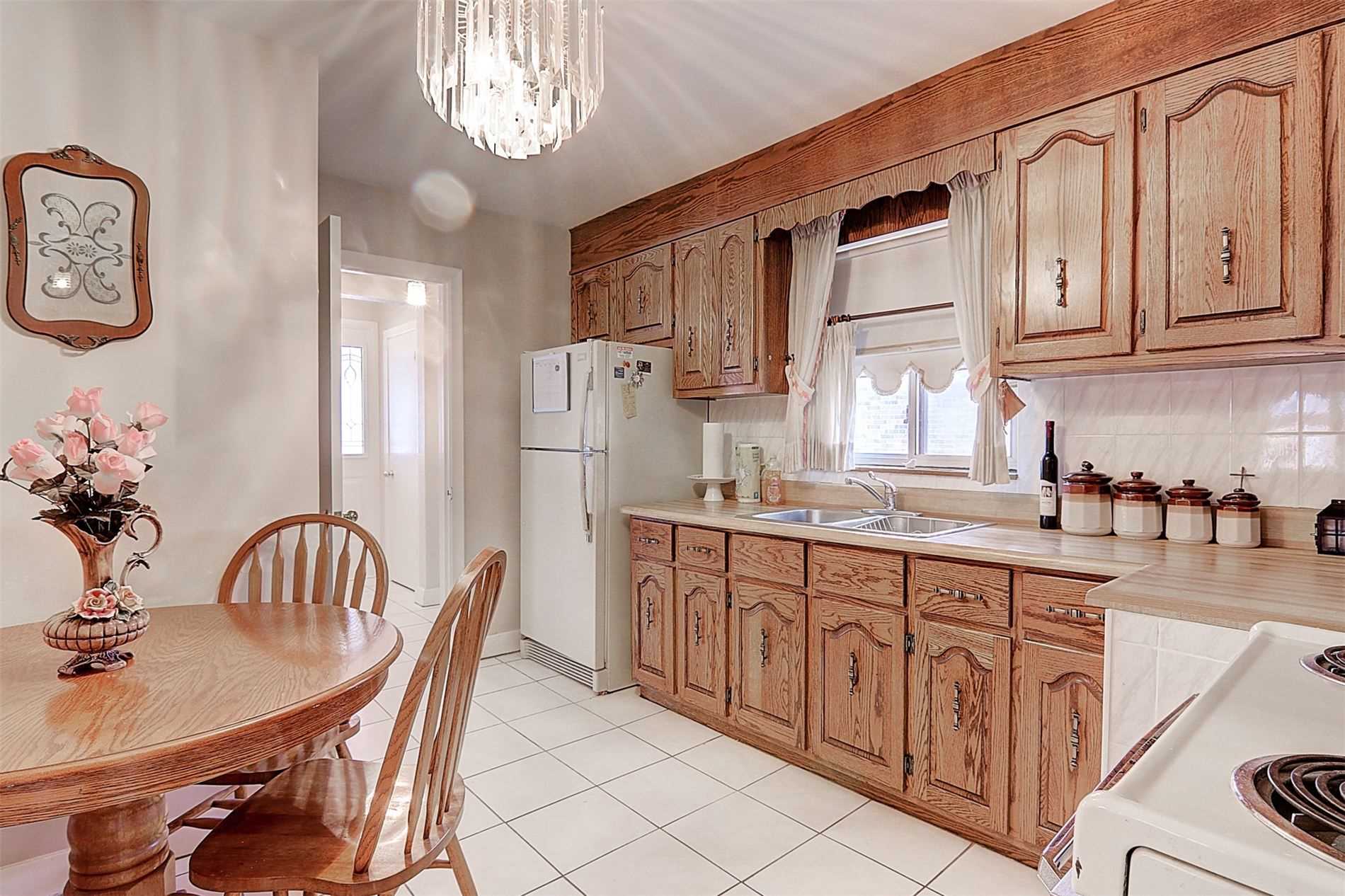 61 Lynvalley Cres