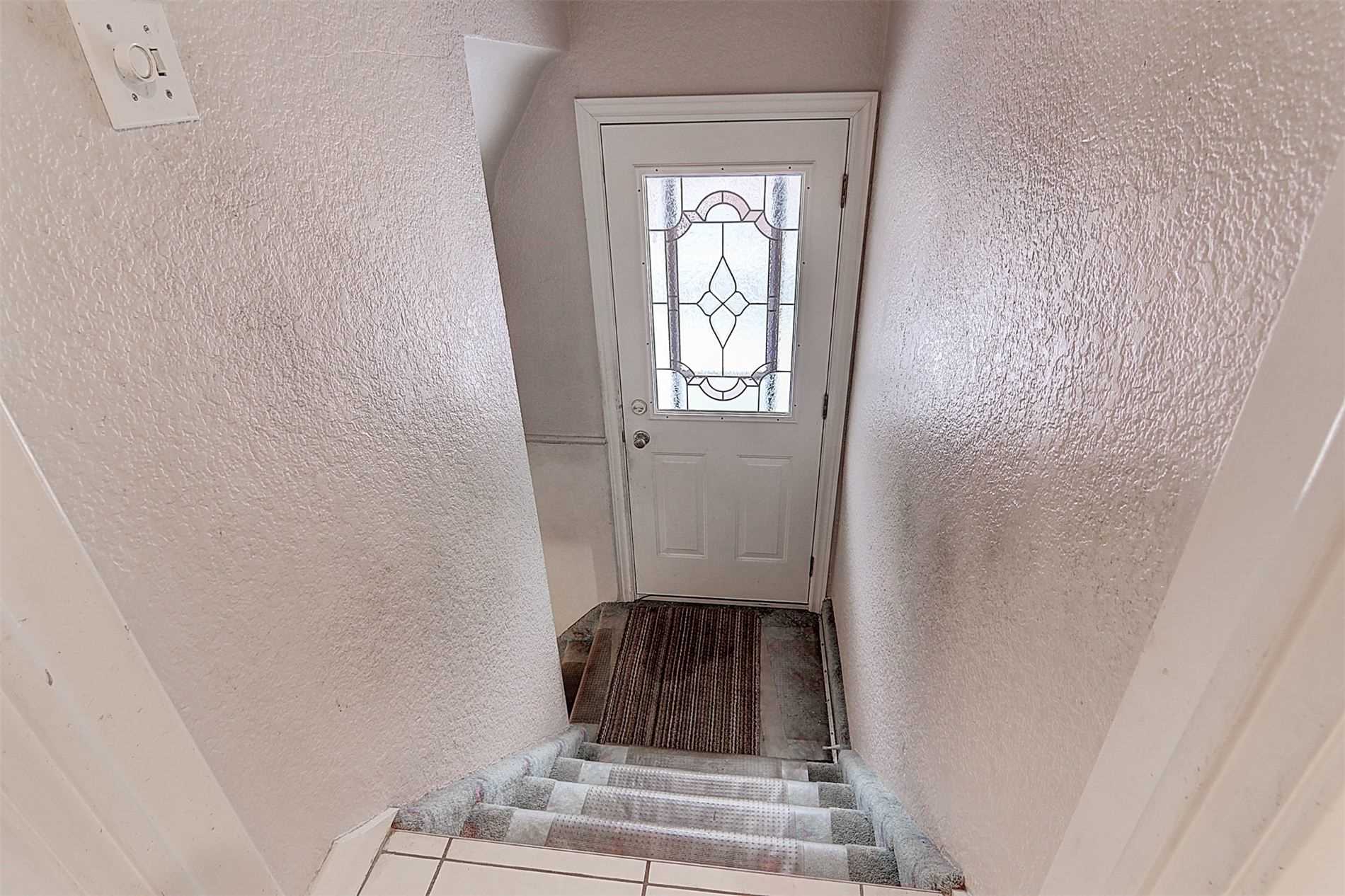 61 Lynvalley Cres