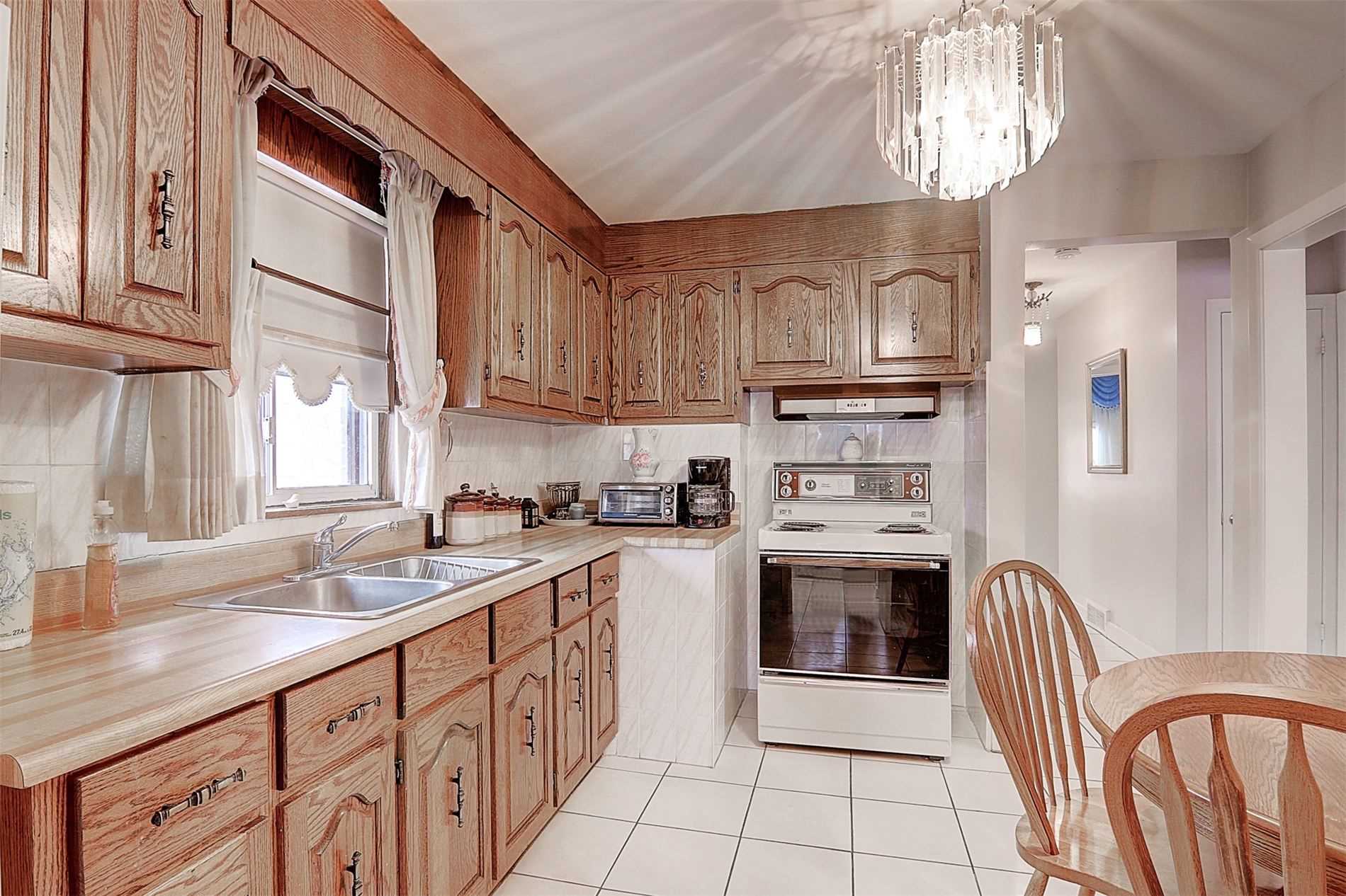 61 Lynvalley Cres